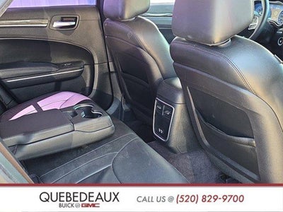 2017 Chrysler 300 Limited