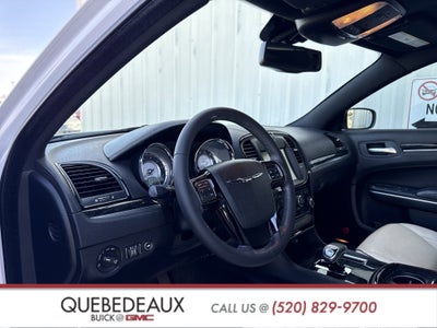 2014 Chrysler 300 Uptown Edition