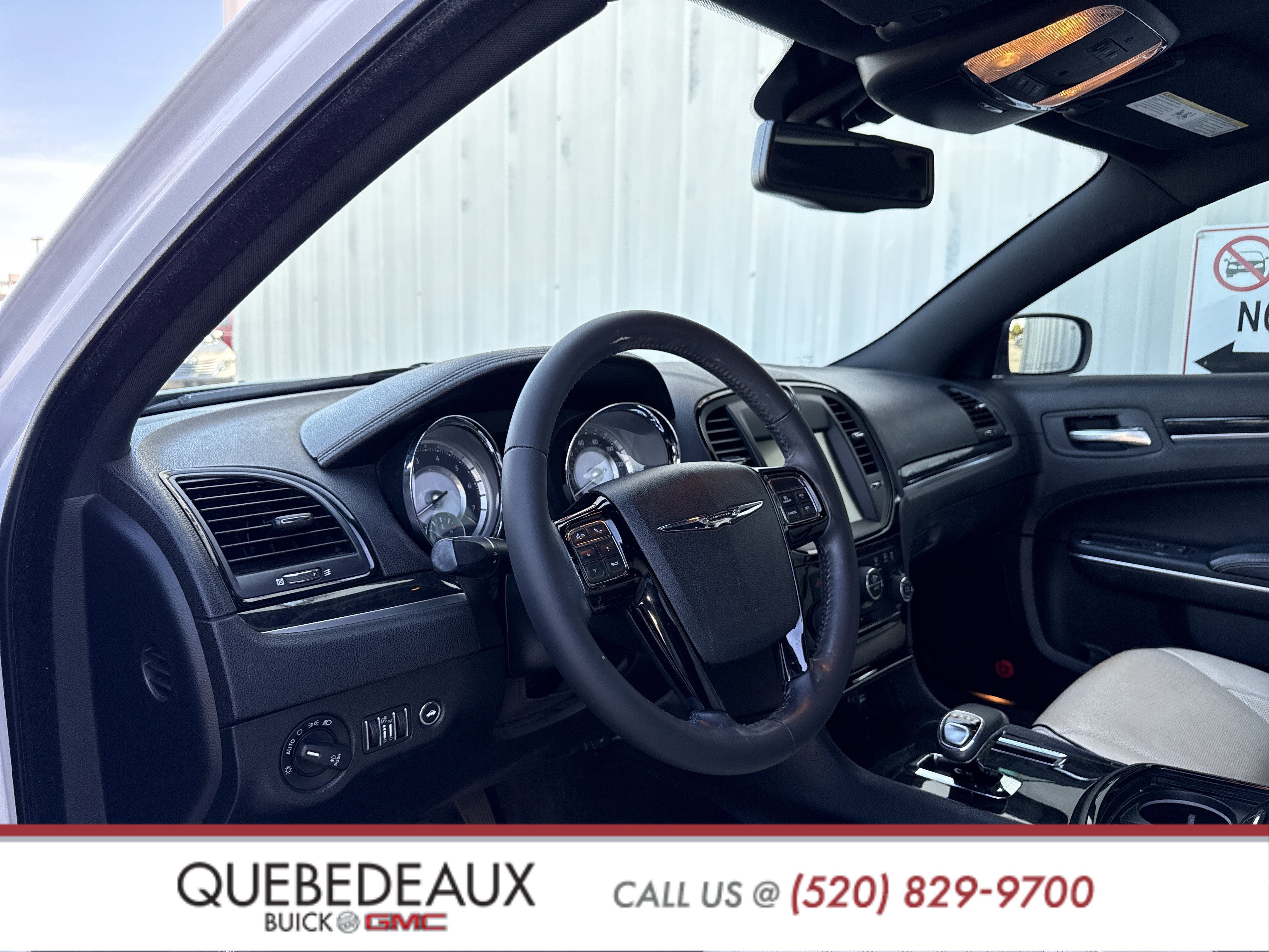 2014 Chrysler 300 Uptown Edition