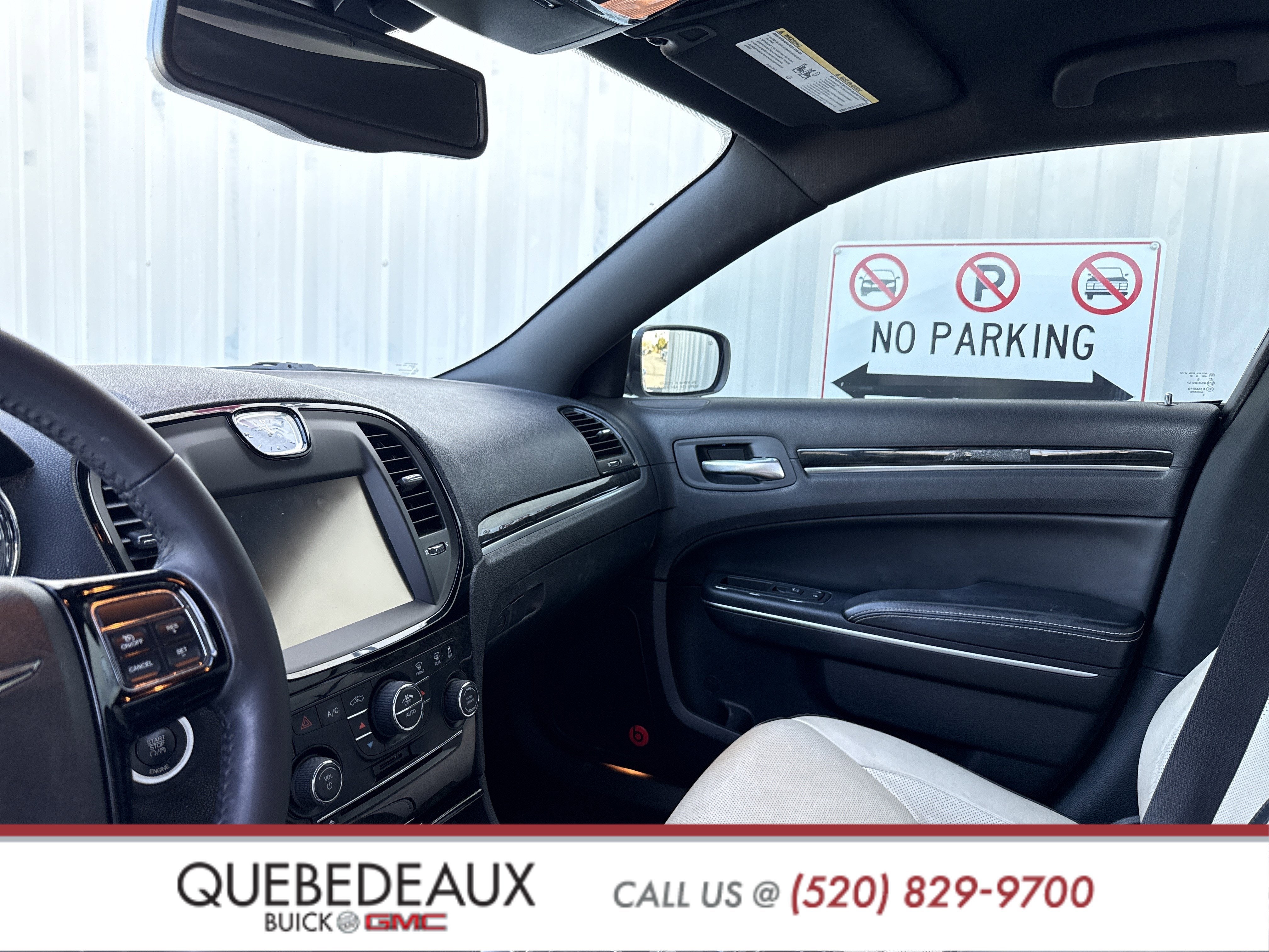 2014 Chrysler 300 Uptown Edition