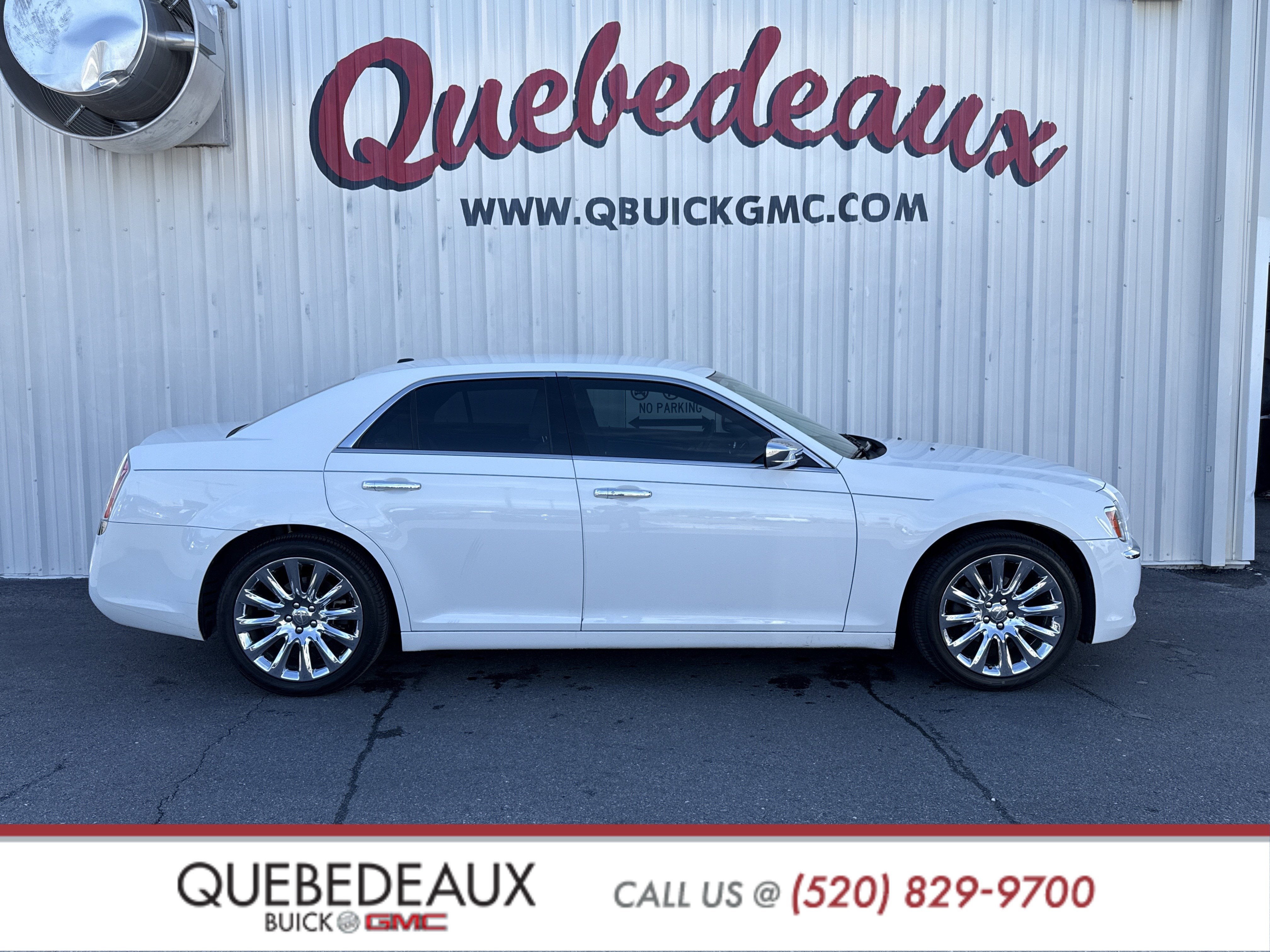 2014 Chrysler 300 Uptown Edition