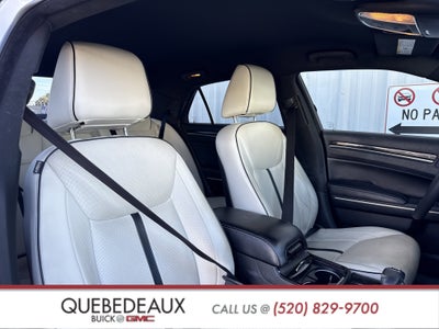 2014 Chrysler 300 Uptown Edition