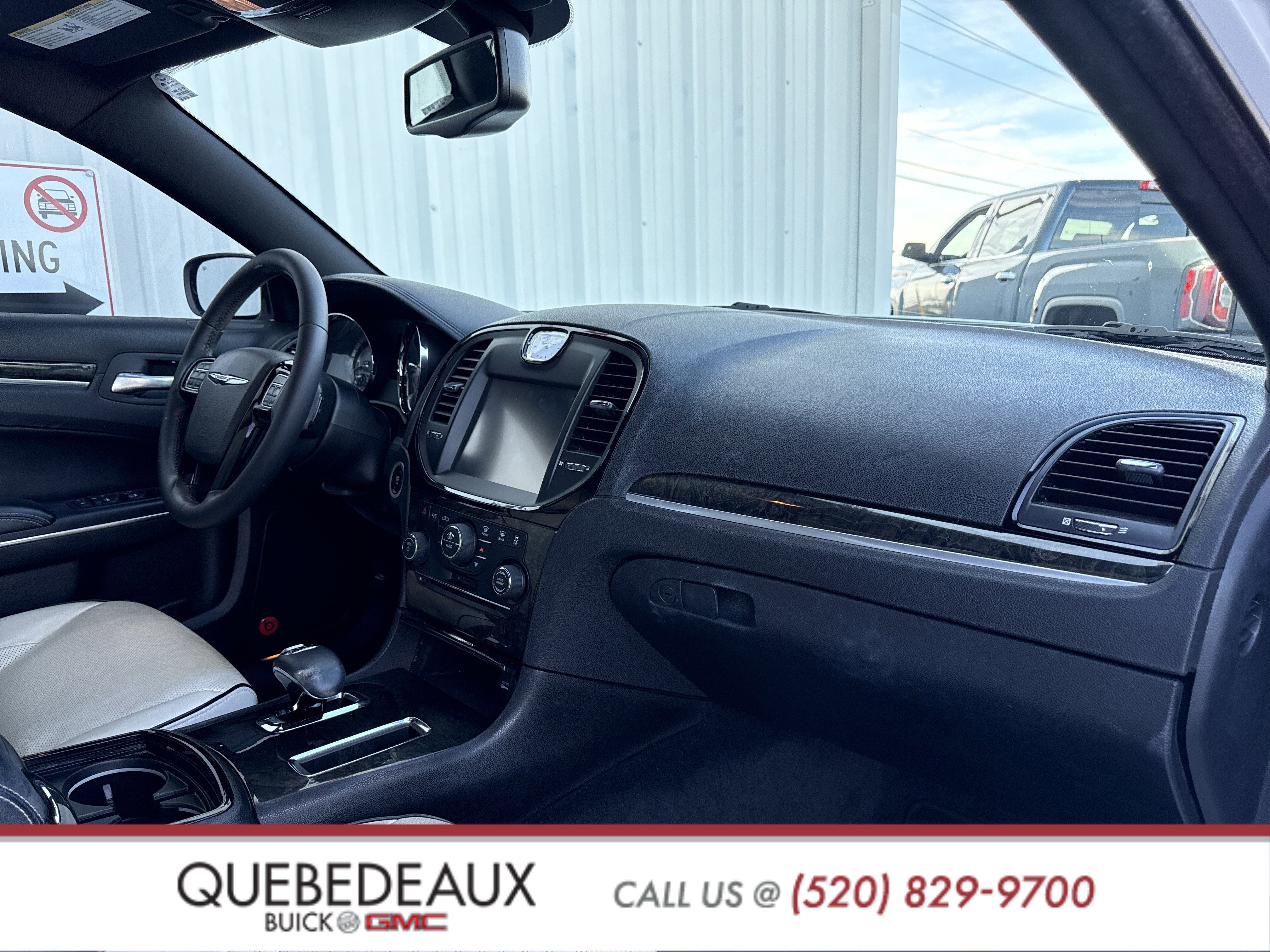 2014 Chrysler 300 Uptown Edition