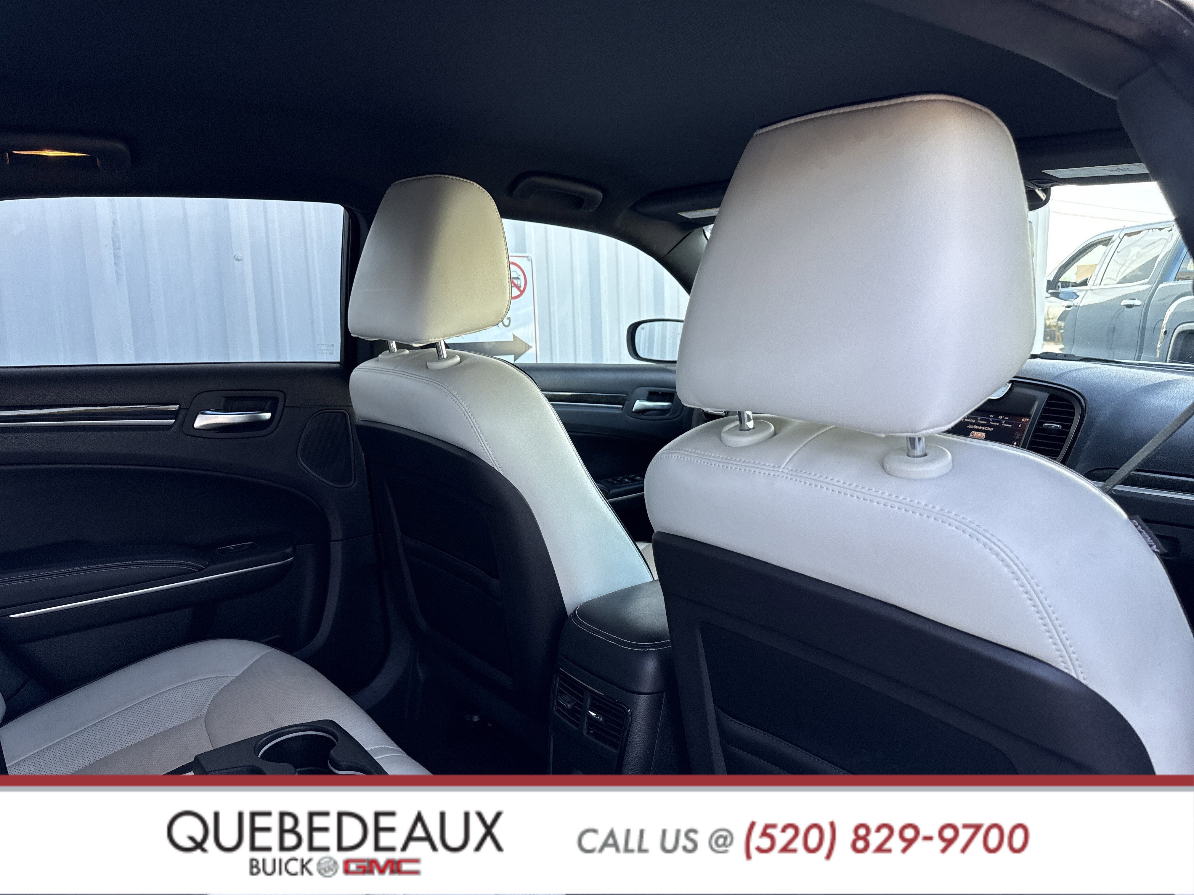 2014 Chrysler 300 Uptown Edition