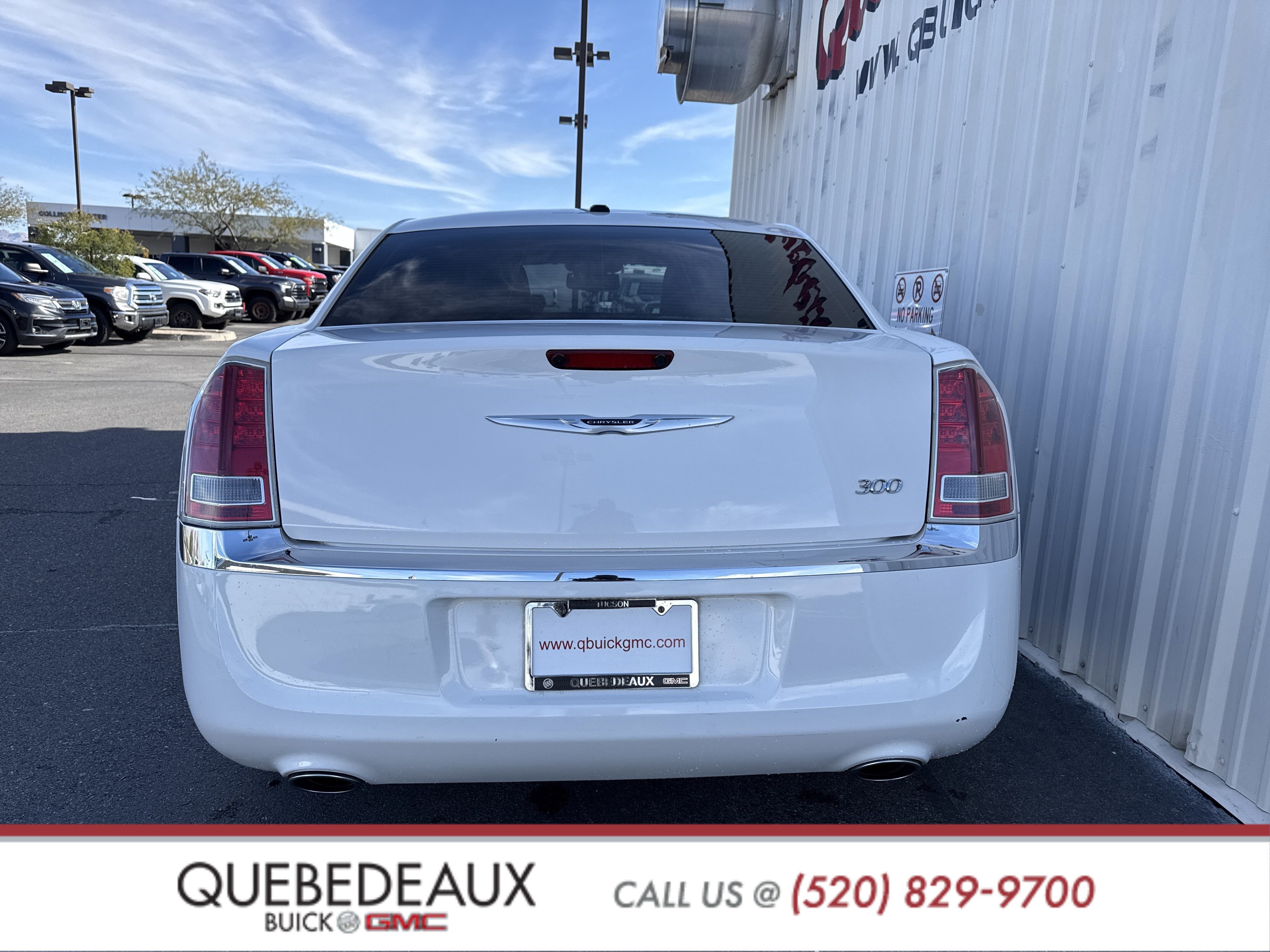 2014 Chrysler 300 Uptown Edition