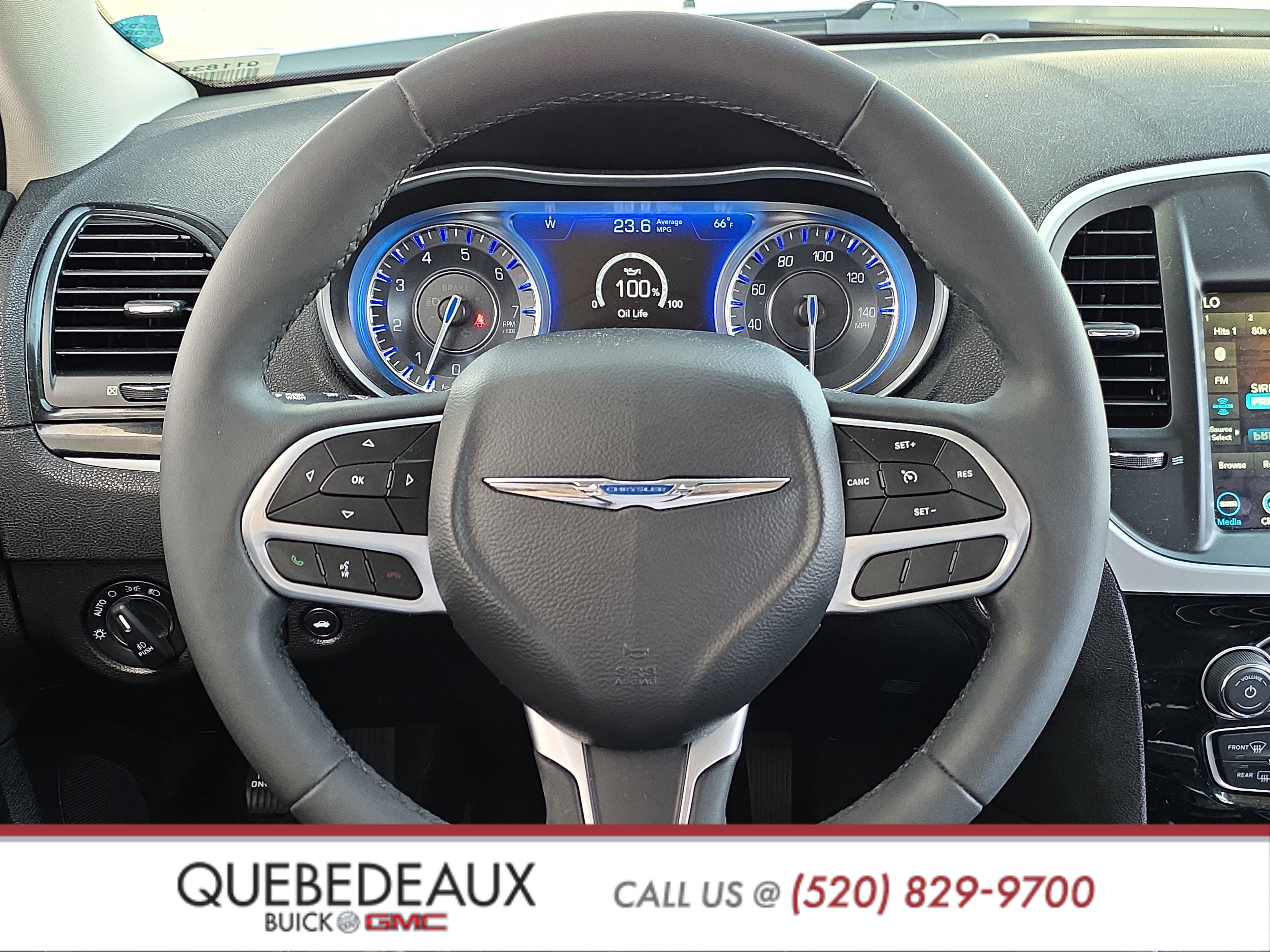 2023 Chrysler 300 Touring L