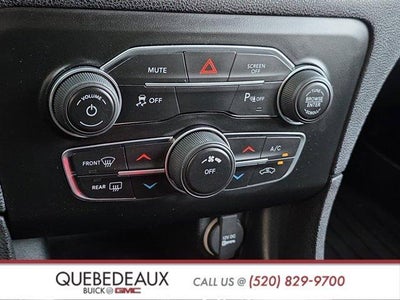 2018 Dodge Charger SXT