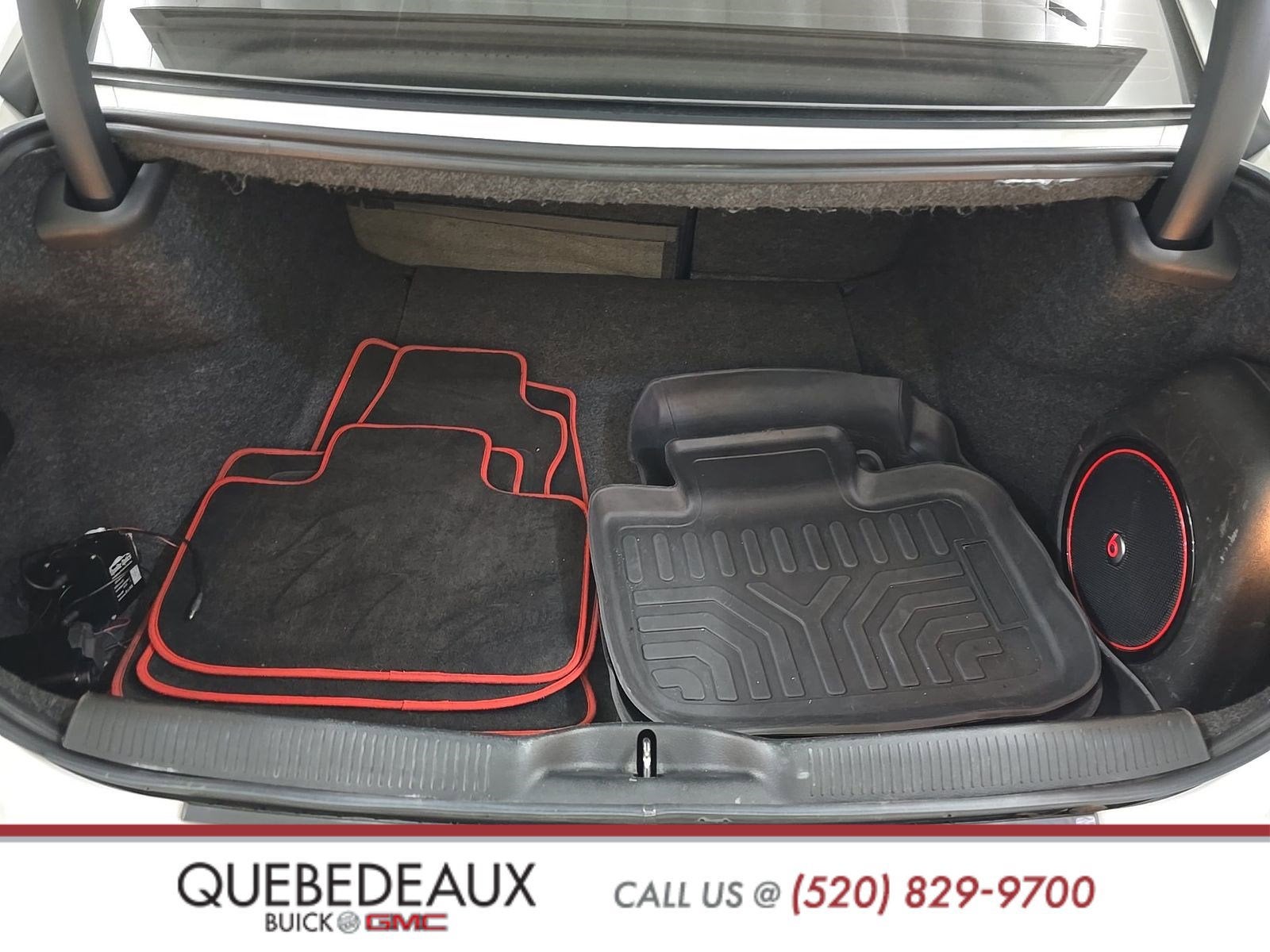 2017 Dodge CHARGER Base