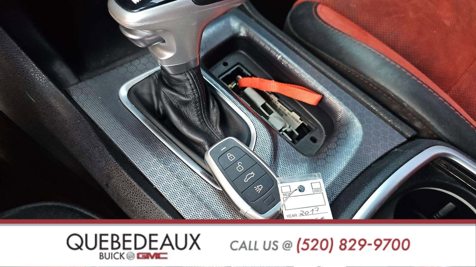 2017 Dodge CHARGER Base