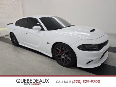 2017 Dodge CHARGER Base