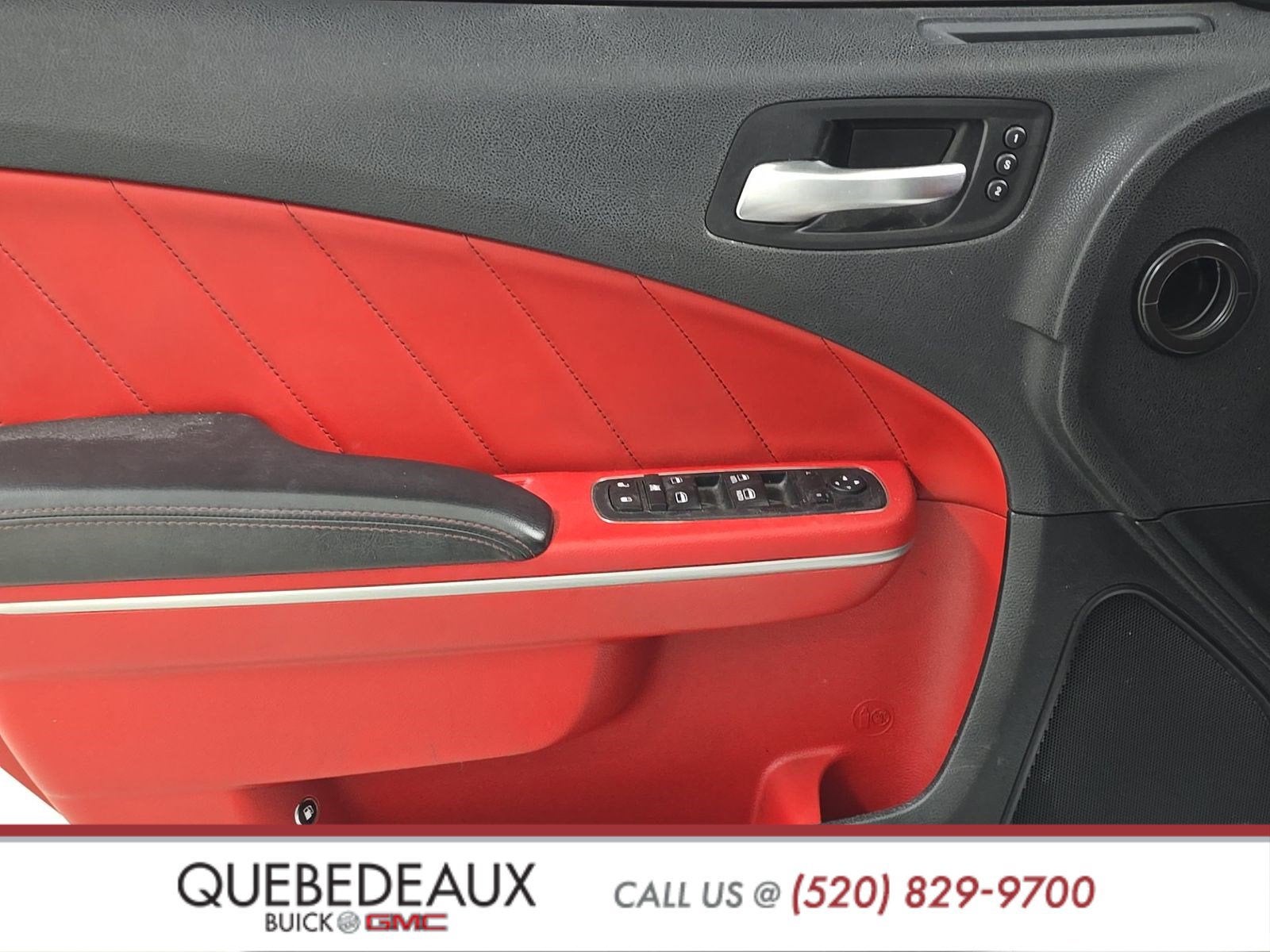 2017 Dodge CHARGER Base