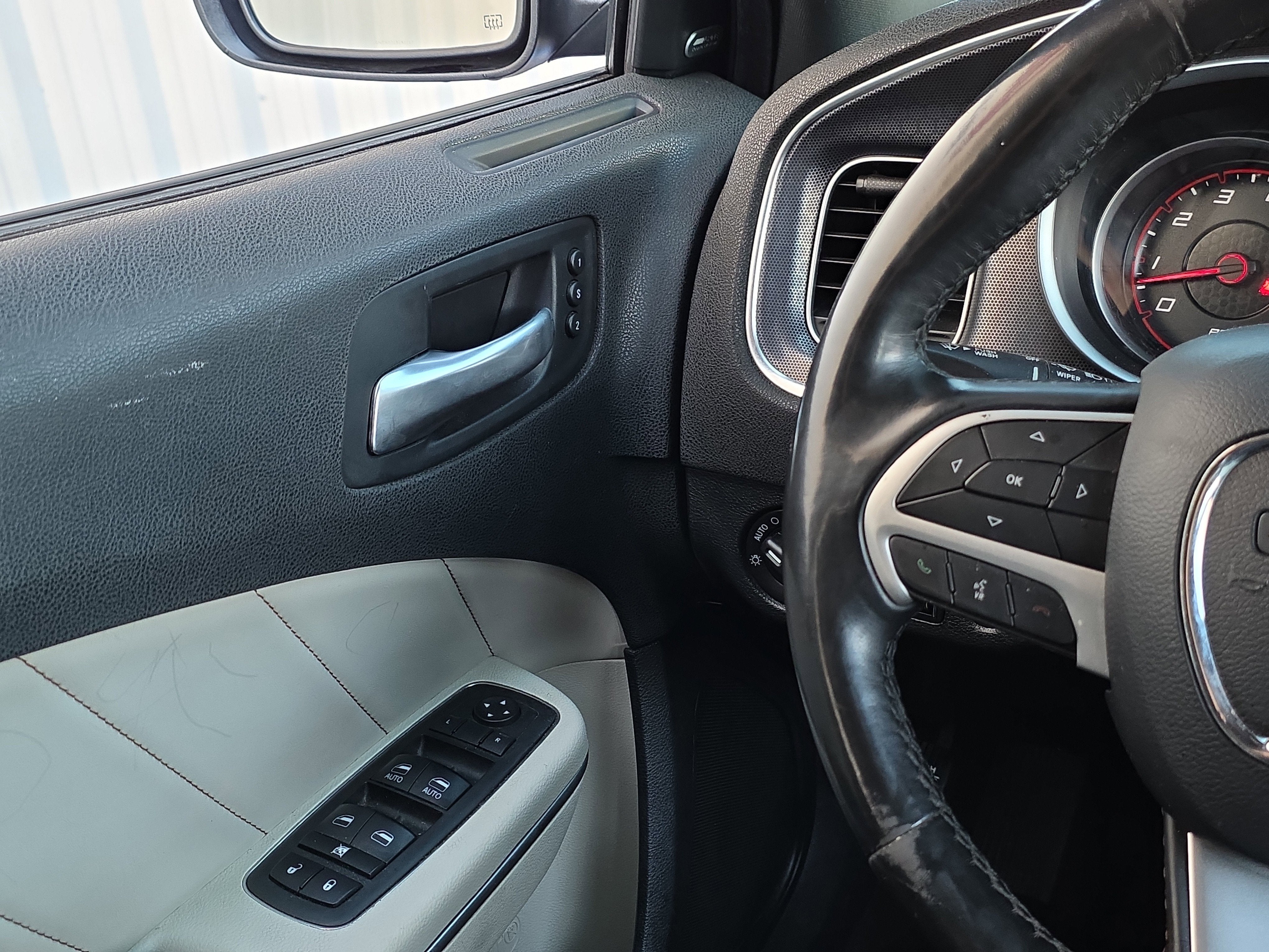 2018 Dodge Charger SXT Plus