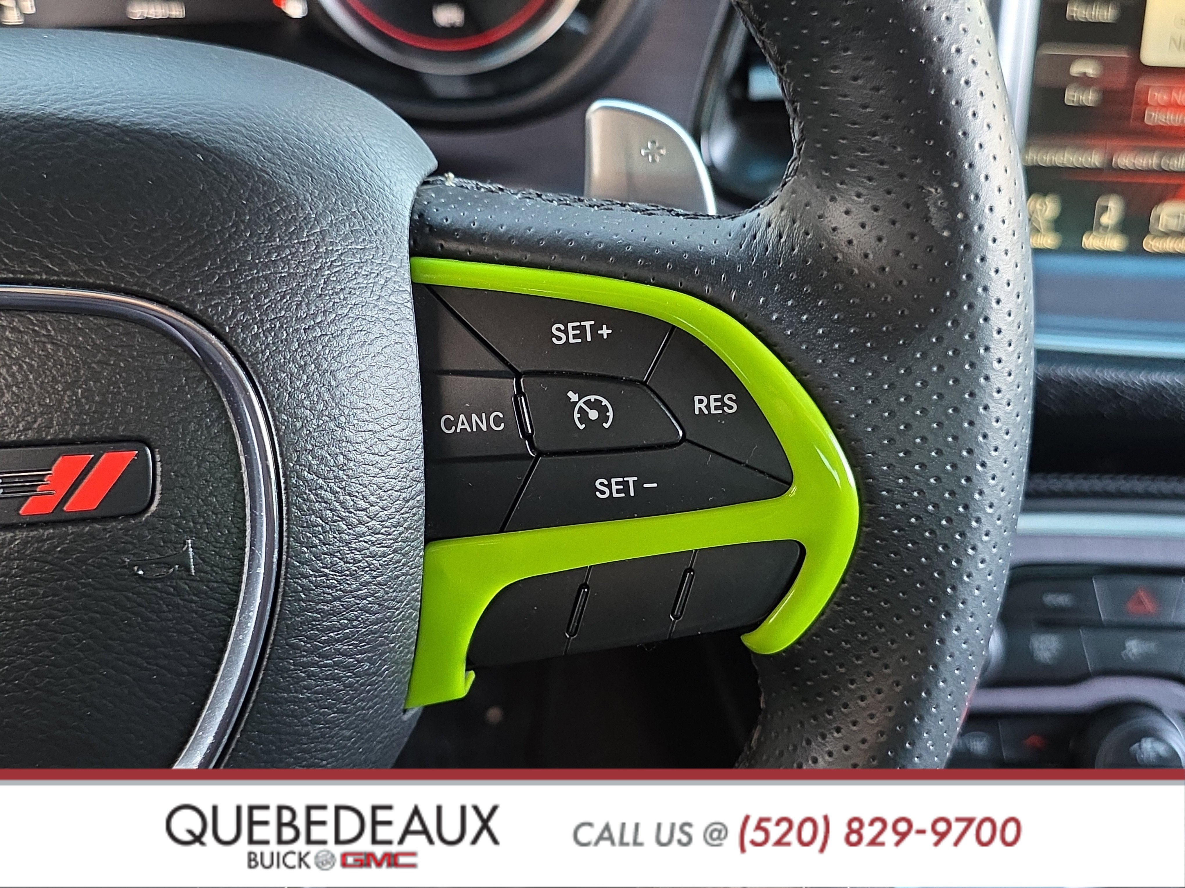 2015 Dodge Challenger R/T Shaker