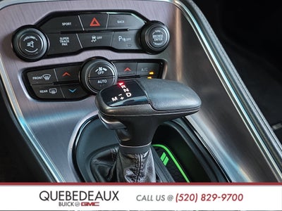 2015 Dodge Challenger R/T Shaker