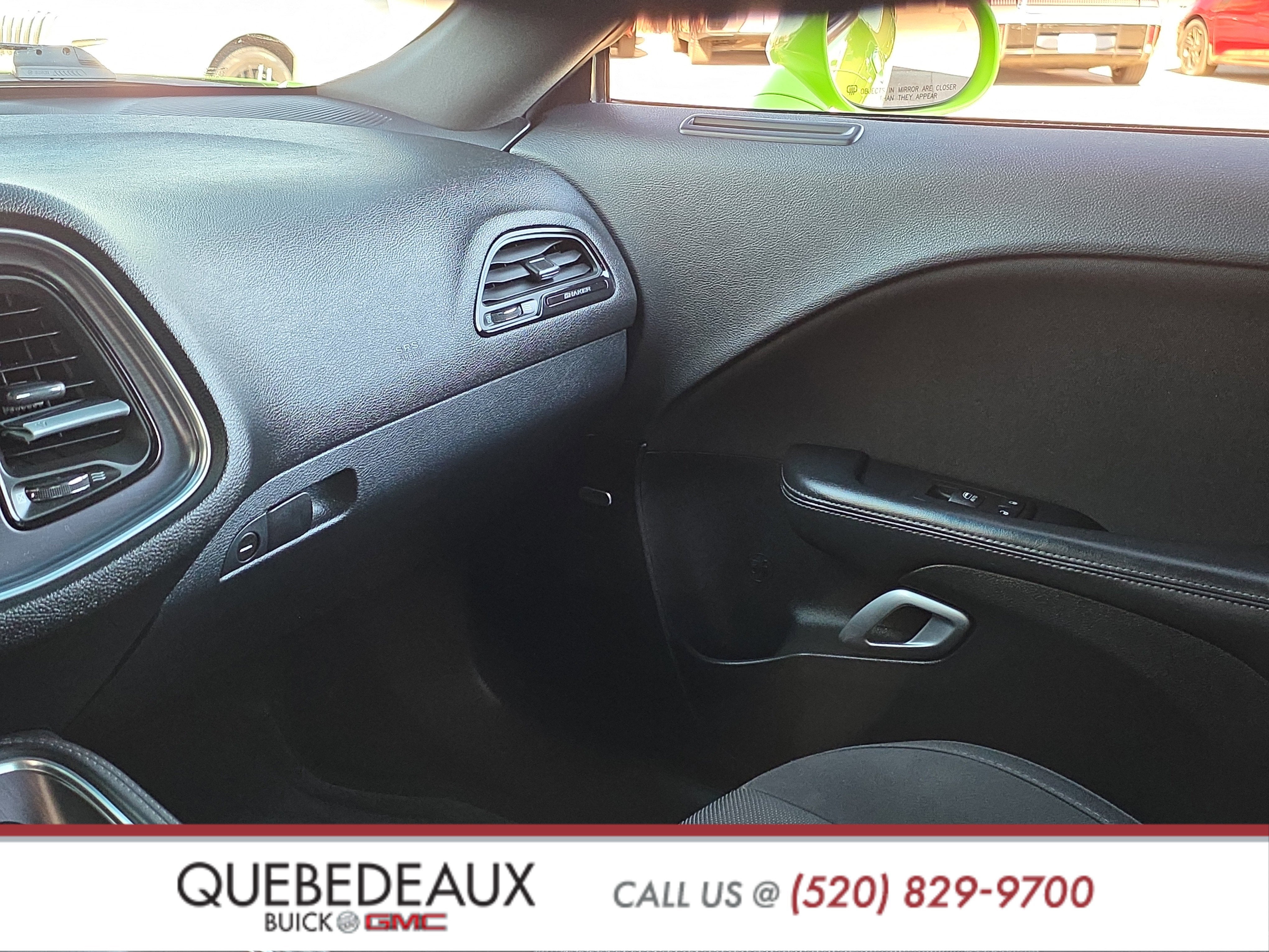 2015 Dodge Challenger R/T Shaker