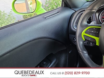 2015 Dodge Challenger R/T Shaker