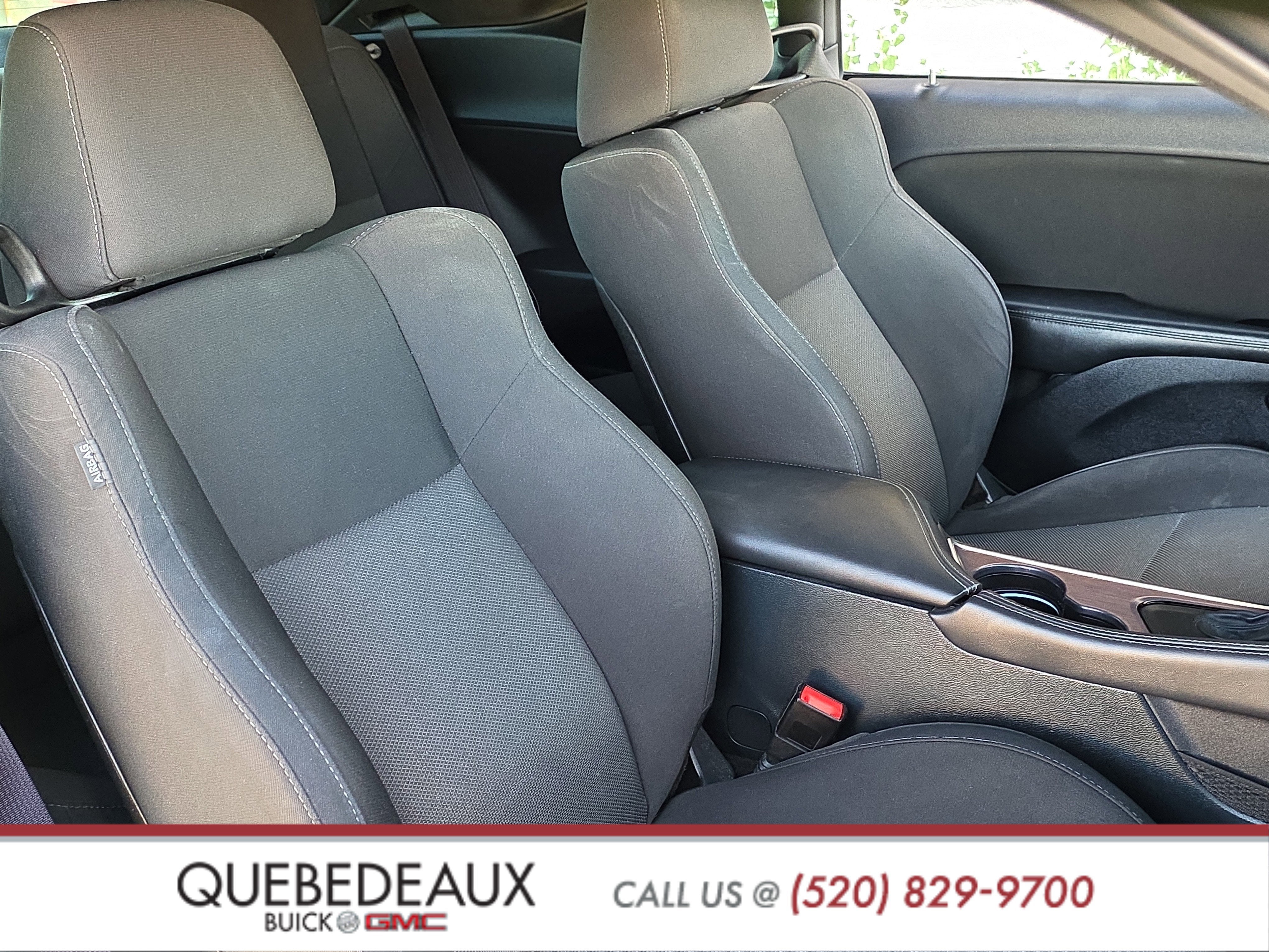 2015 Dodge Challenger R/T Shaker