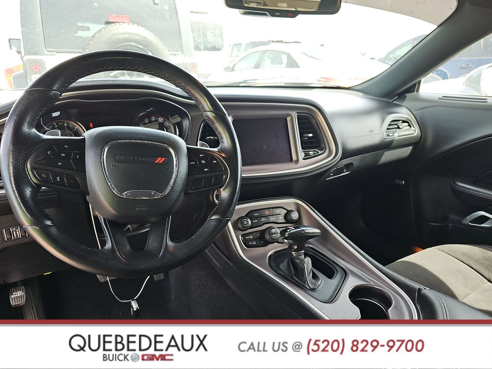 2022 Dodge CHALLENGER Base