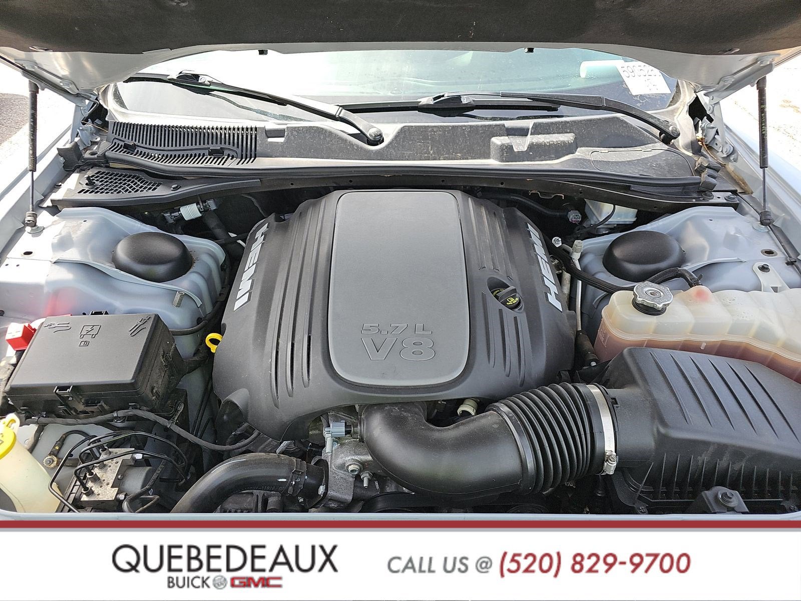 2022 Dodge CHALLENGER Base