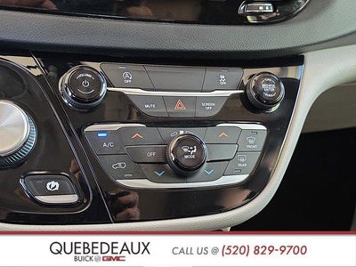2021 Chrysler Voyager LX