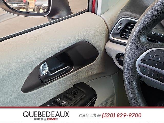 2021 Chrysler Voyager LX