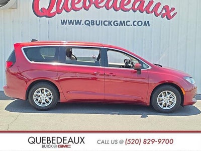 2021 Chrysler Voyager LX