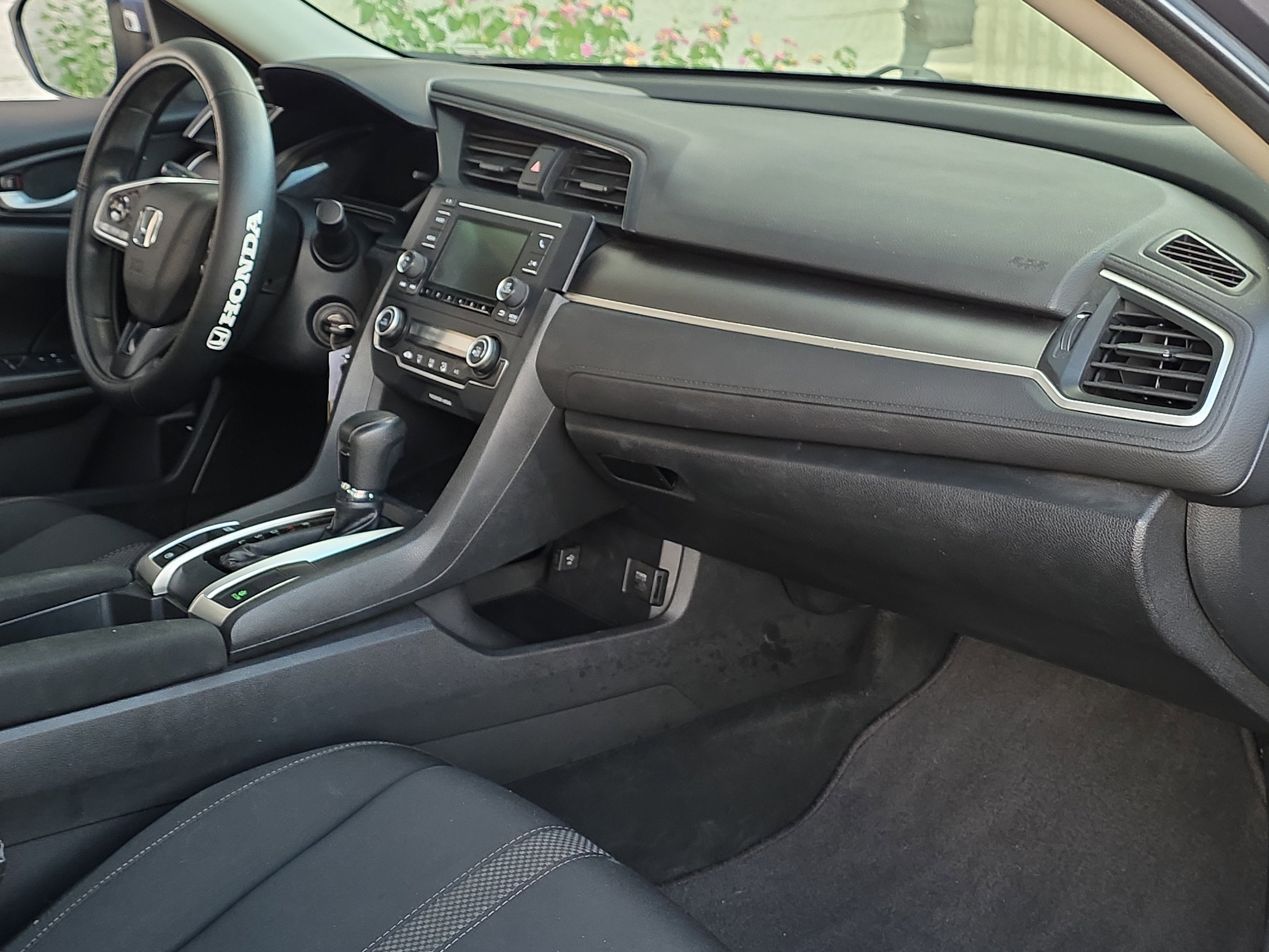 2020 Honda Civic Sedan LX