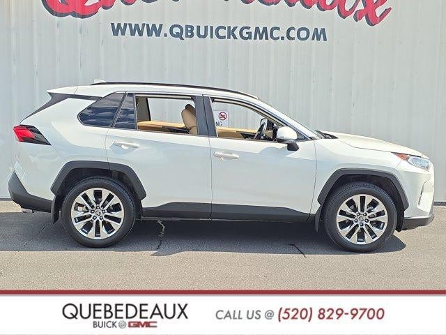 2021 Toyota RAV4 XLE Premium