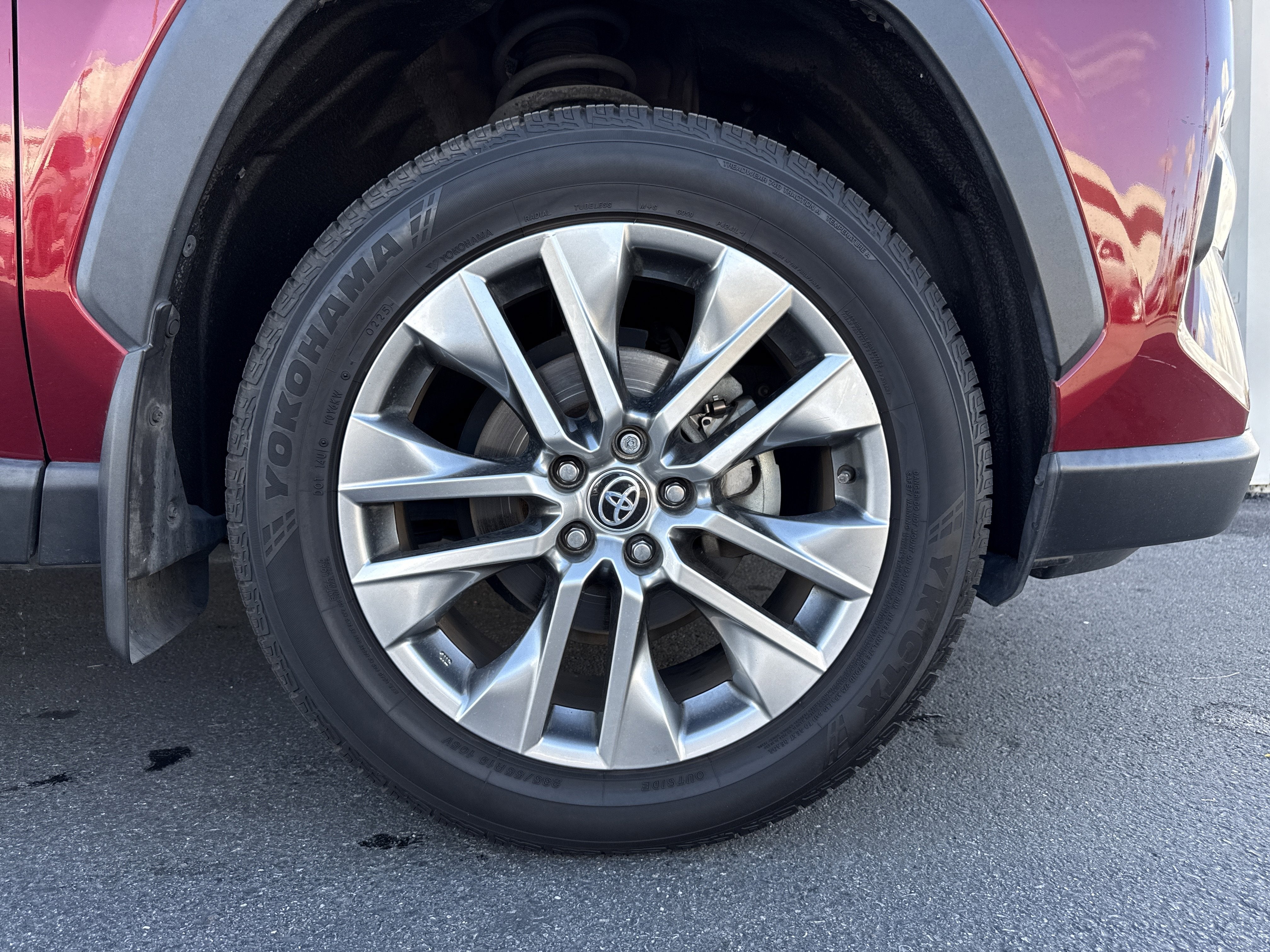 2022 Toyota RAV4 XLE Premium