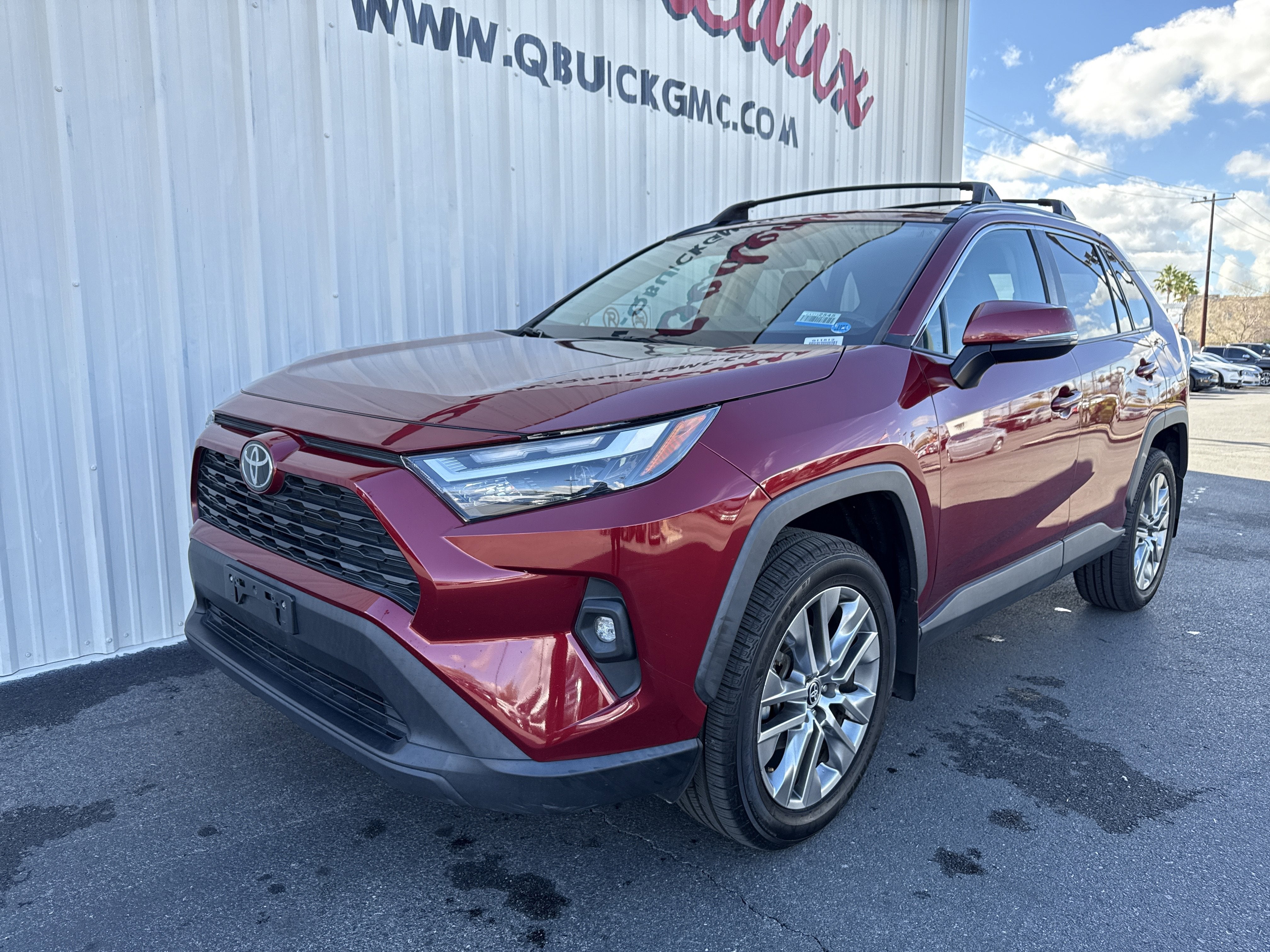 2022 Toyota RAV4 XLE Premium
