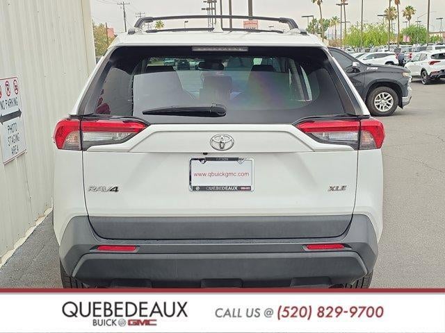 2020 Toyota RAV4 XLE