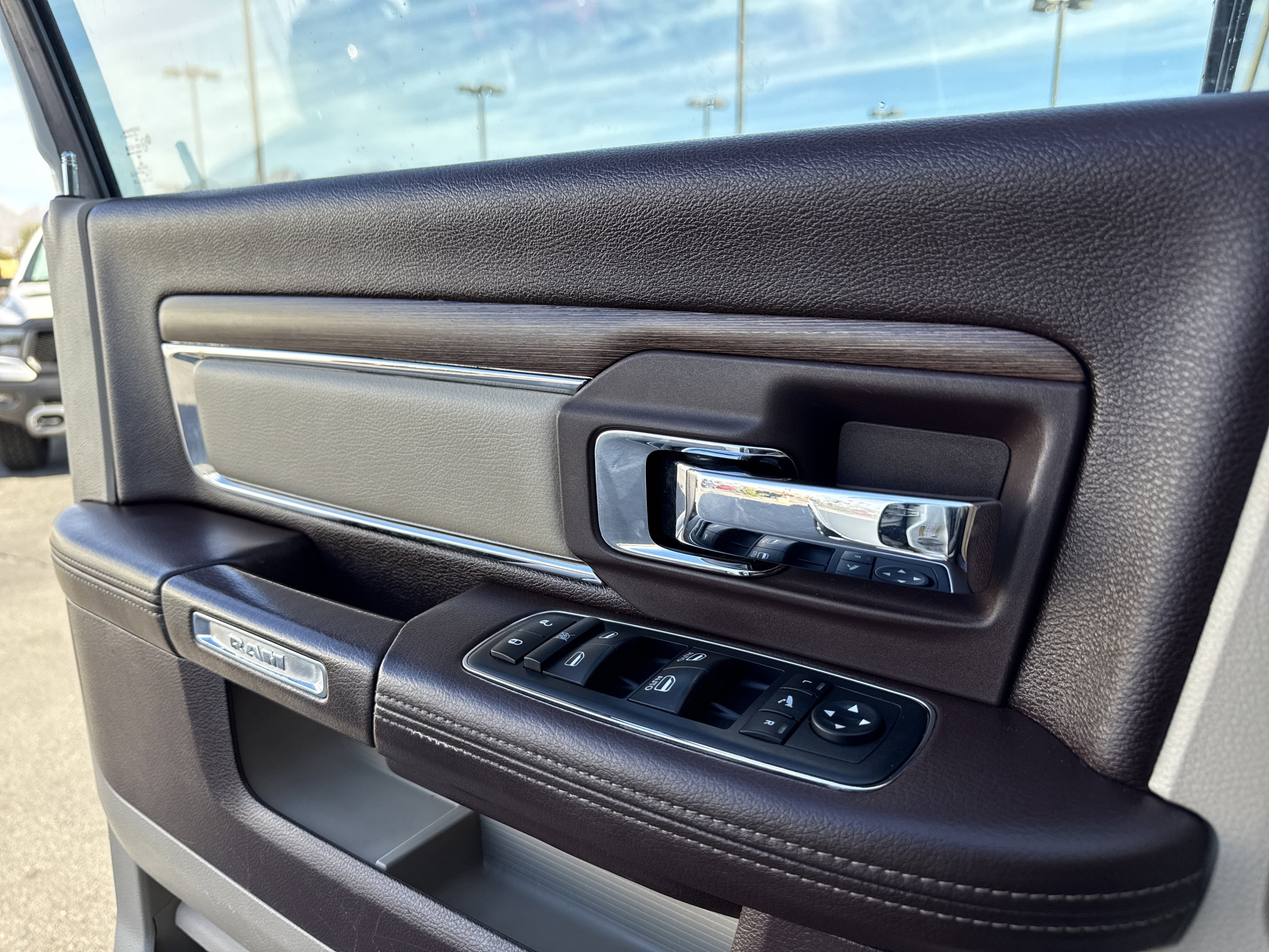 2016 RAM 2500 Laramie