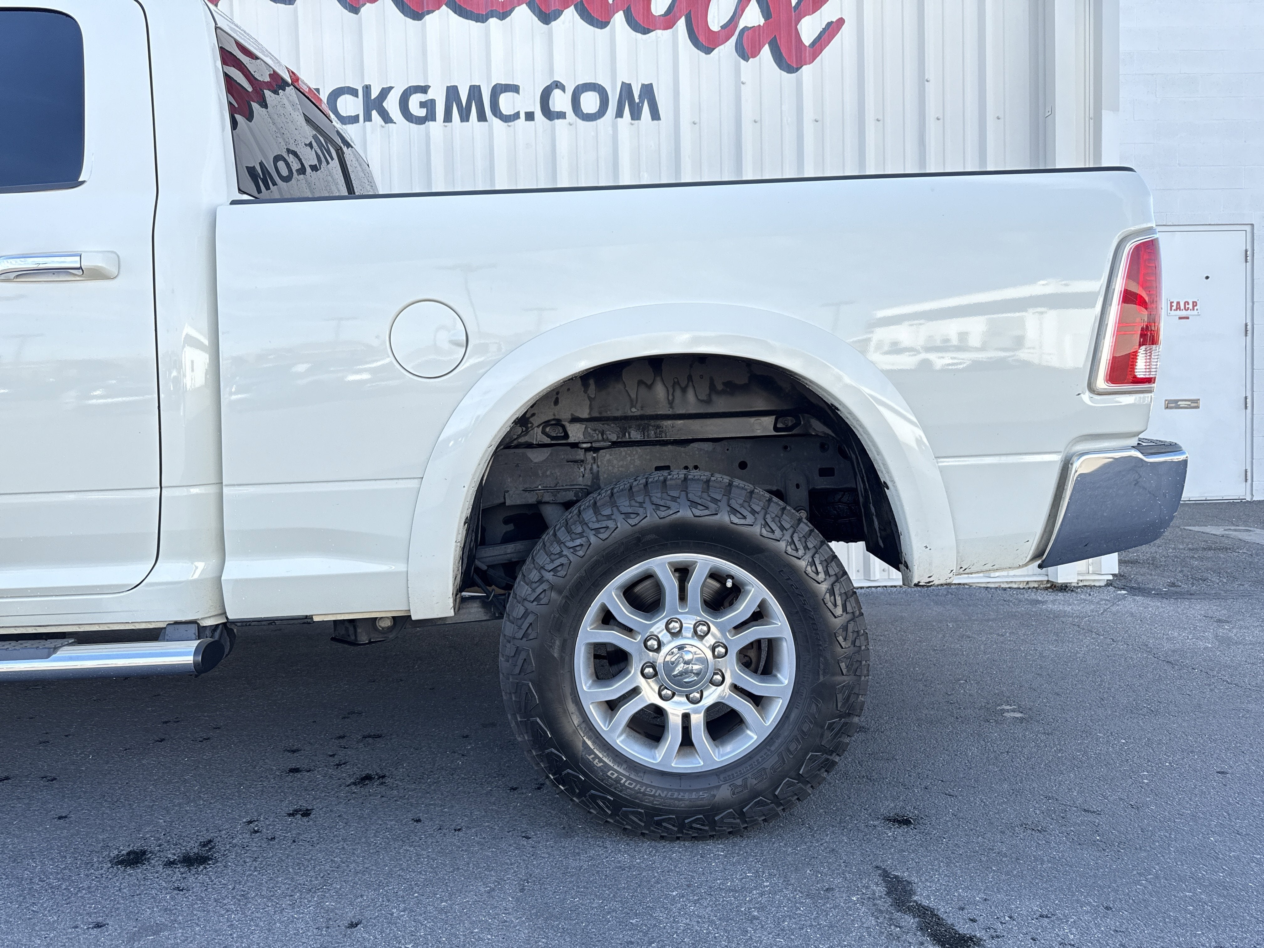 2016 RAM 2500 Laramie