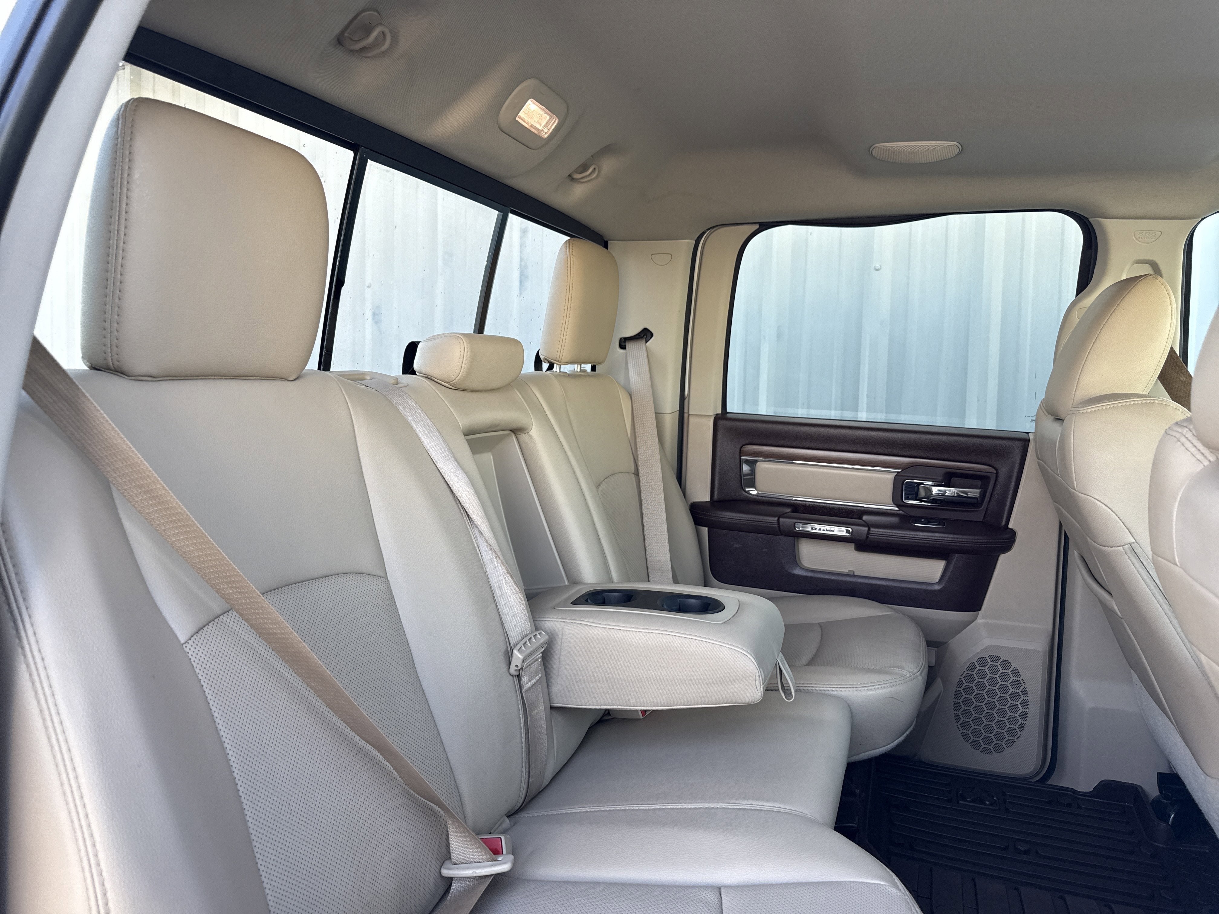 2016 RAM 2500 Laramie