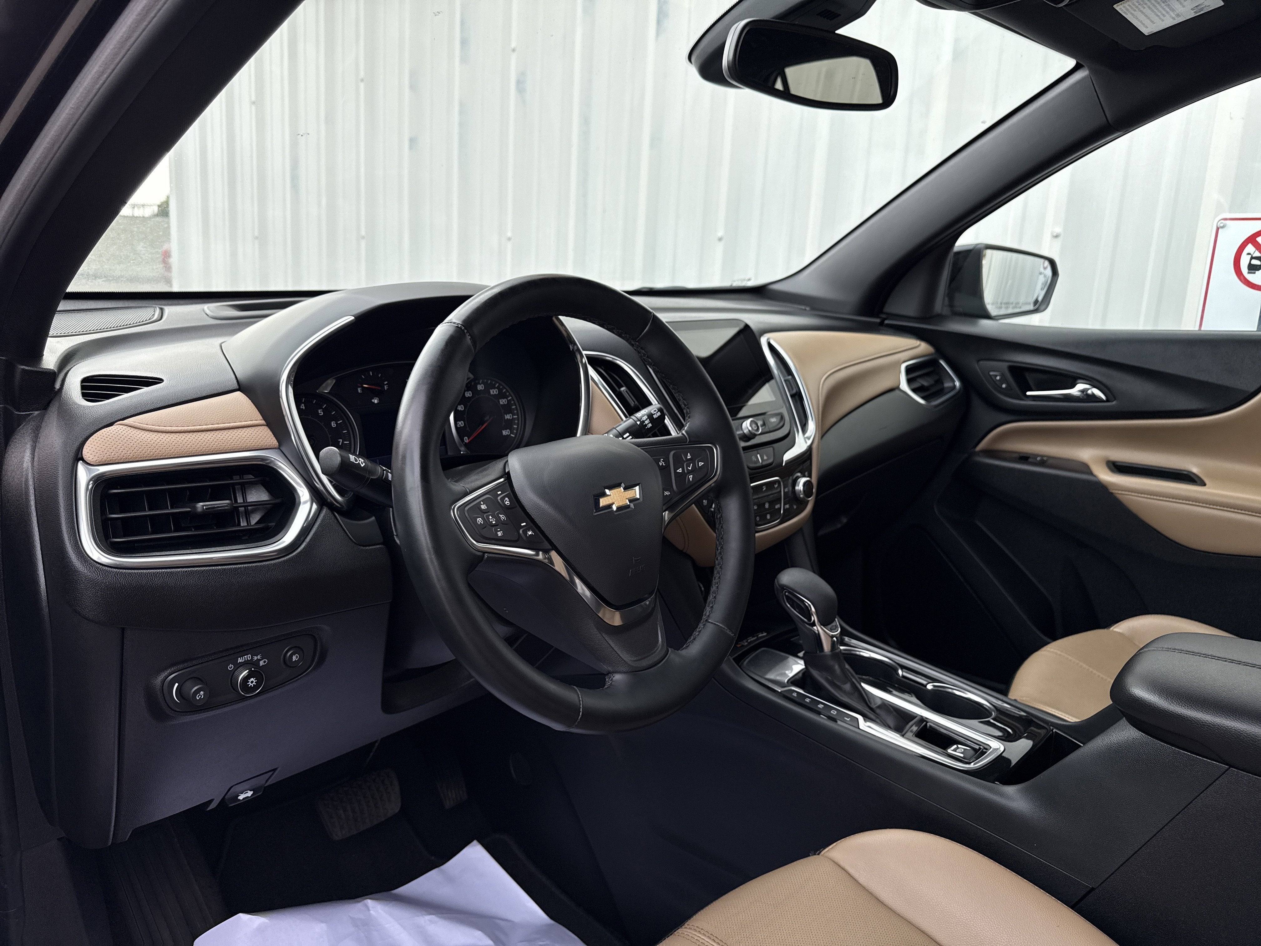 2023 Chevrolet Equinox Premier