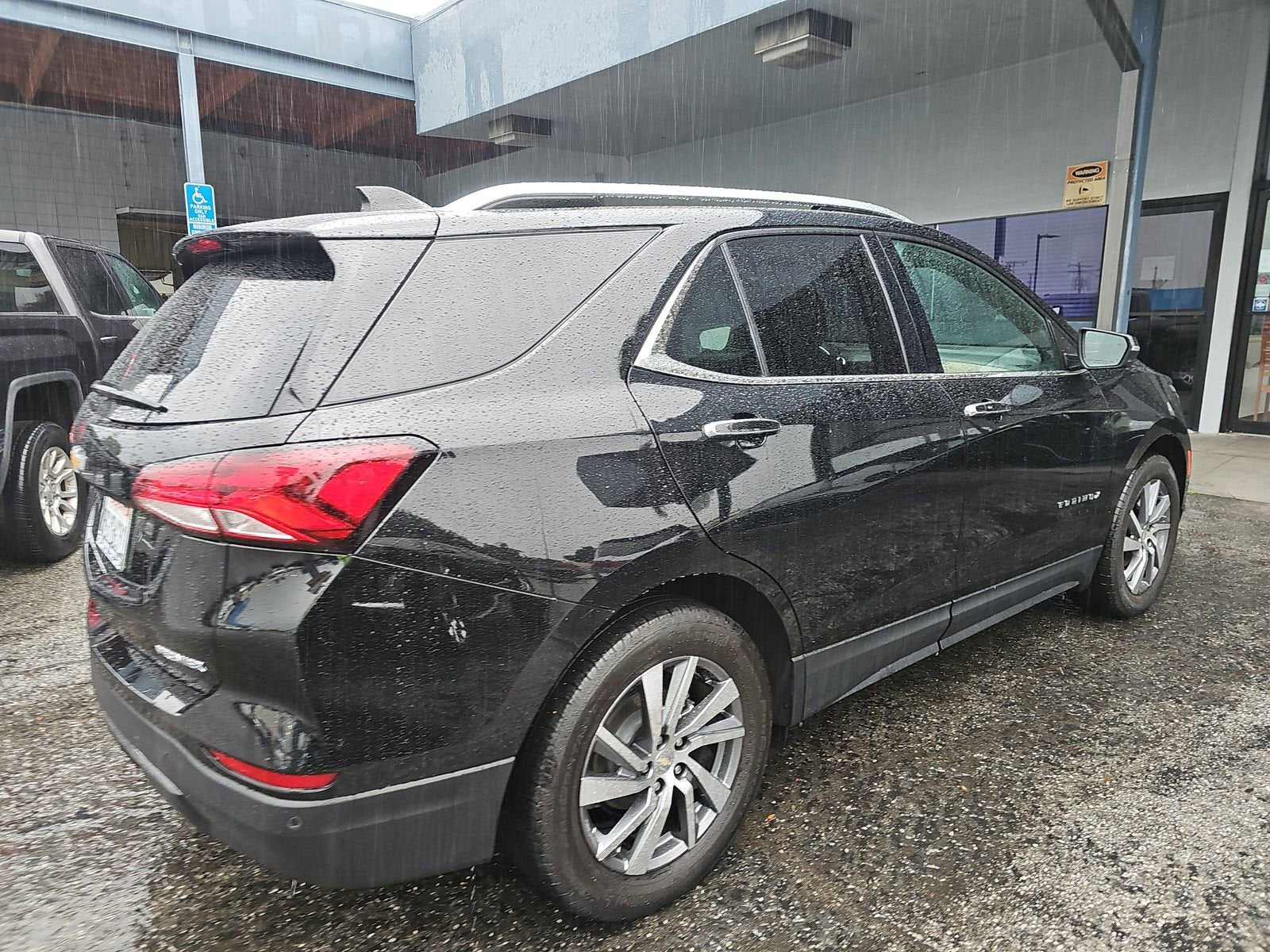 2023 Chevrolet Equinox Premier