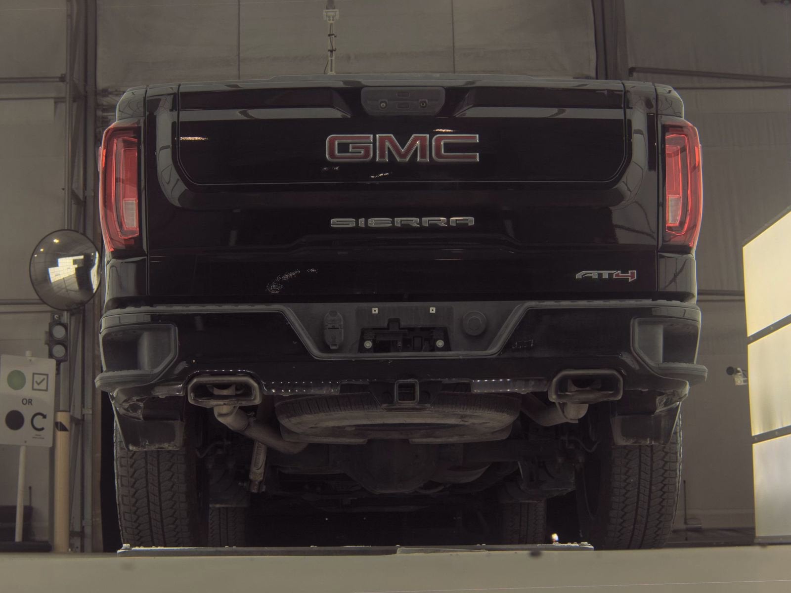 2019 GMC Sierra 1500 AT4