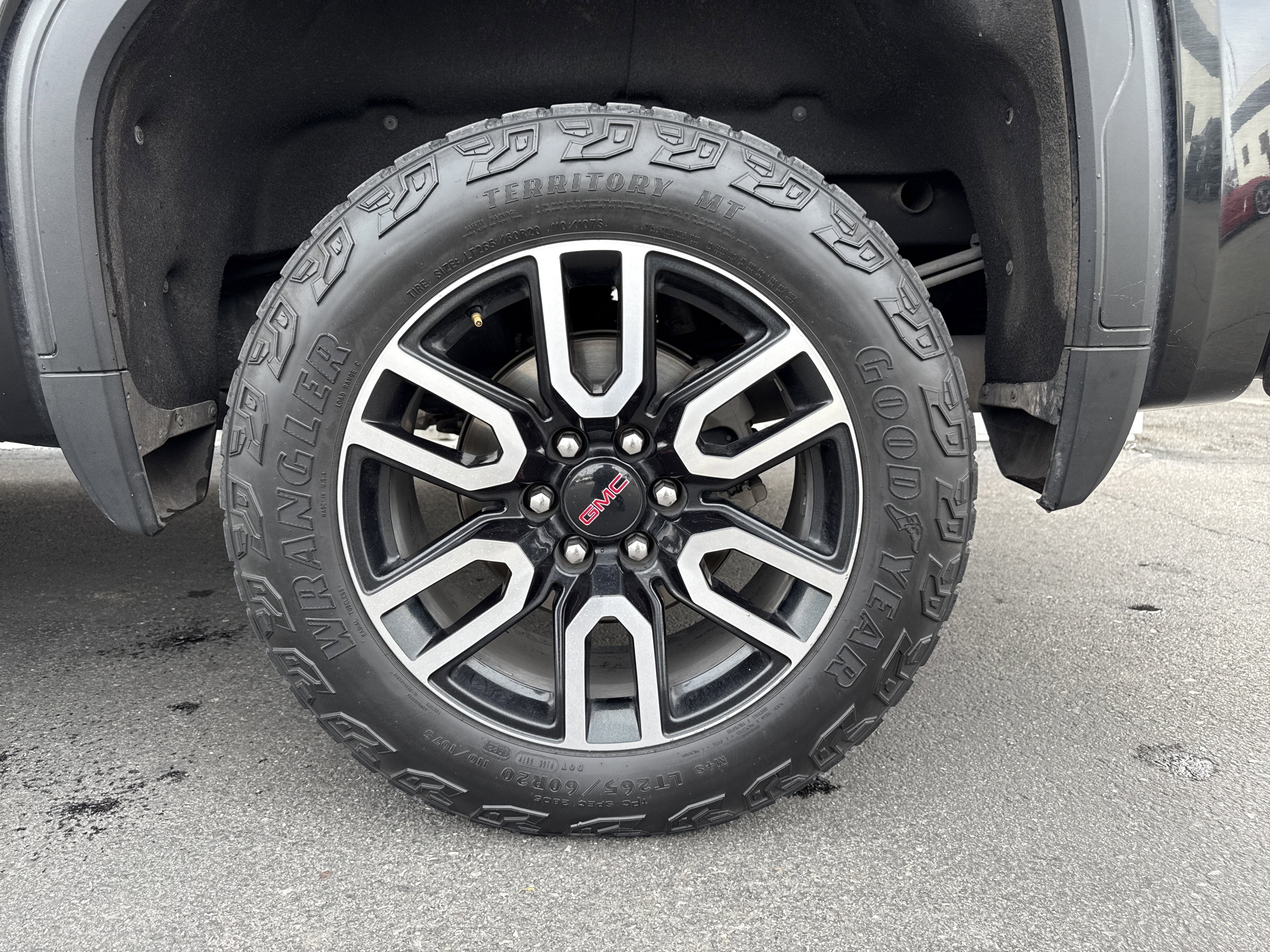 2022 GMC Sierra 1500 Limited AT4