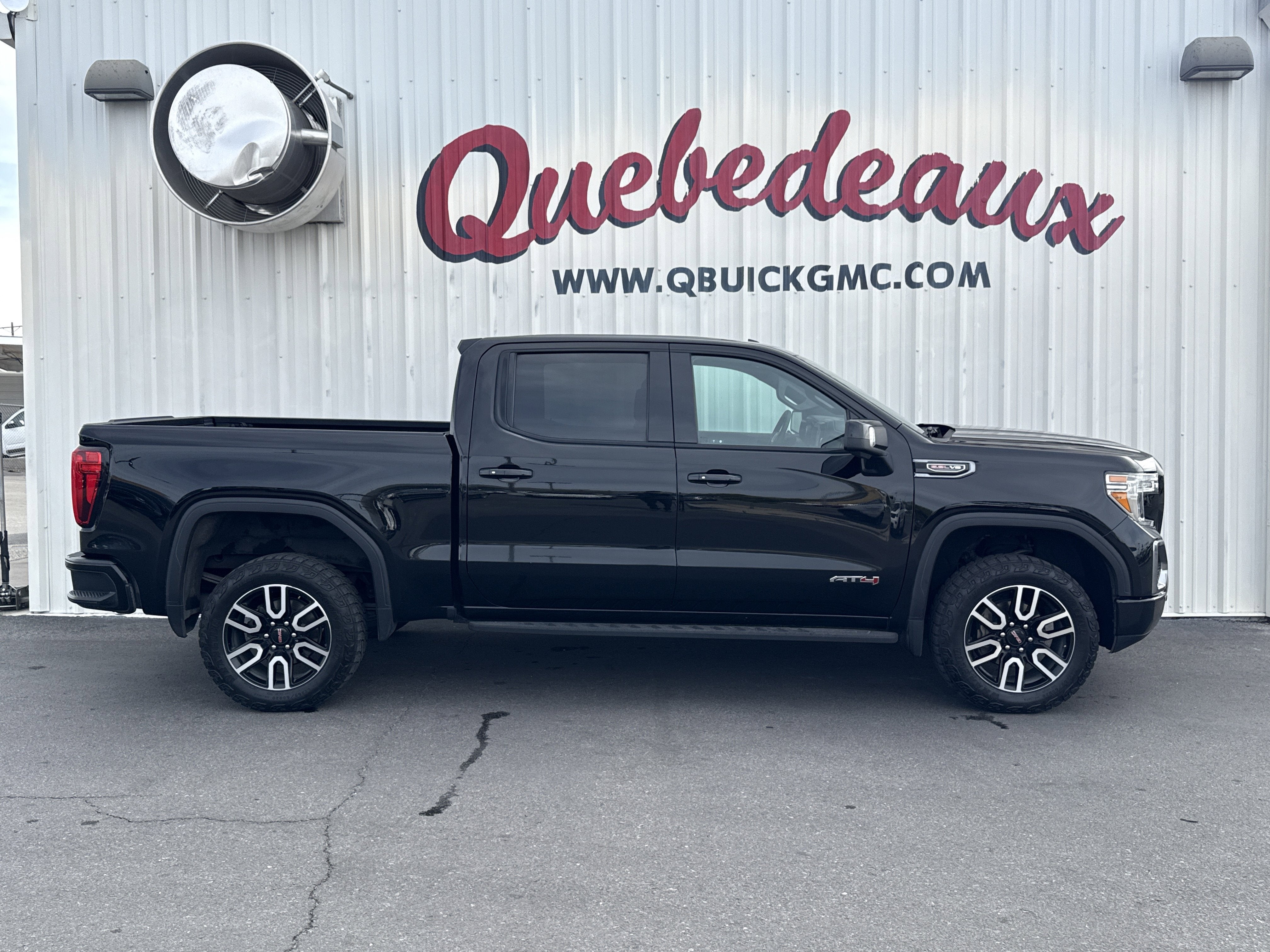 2022 GMC Sierra 1500 Limited AT4