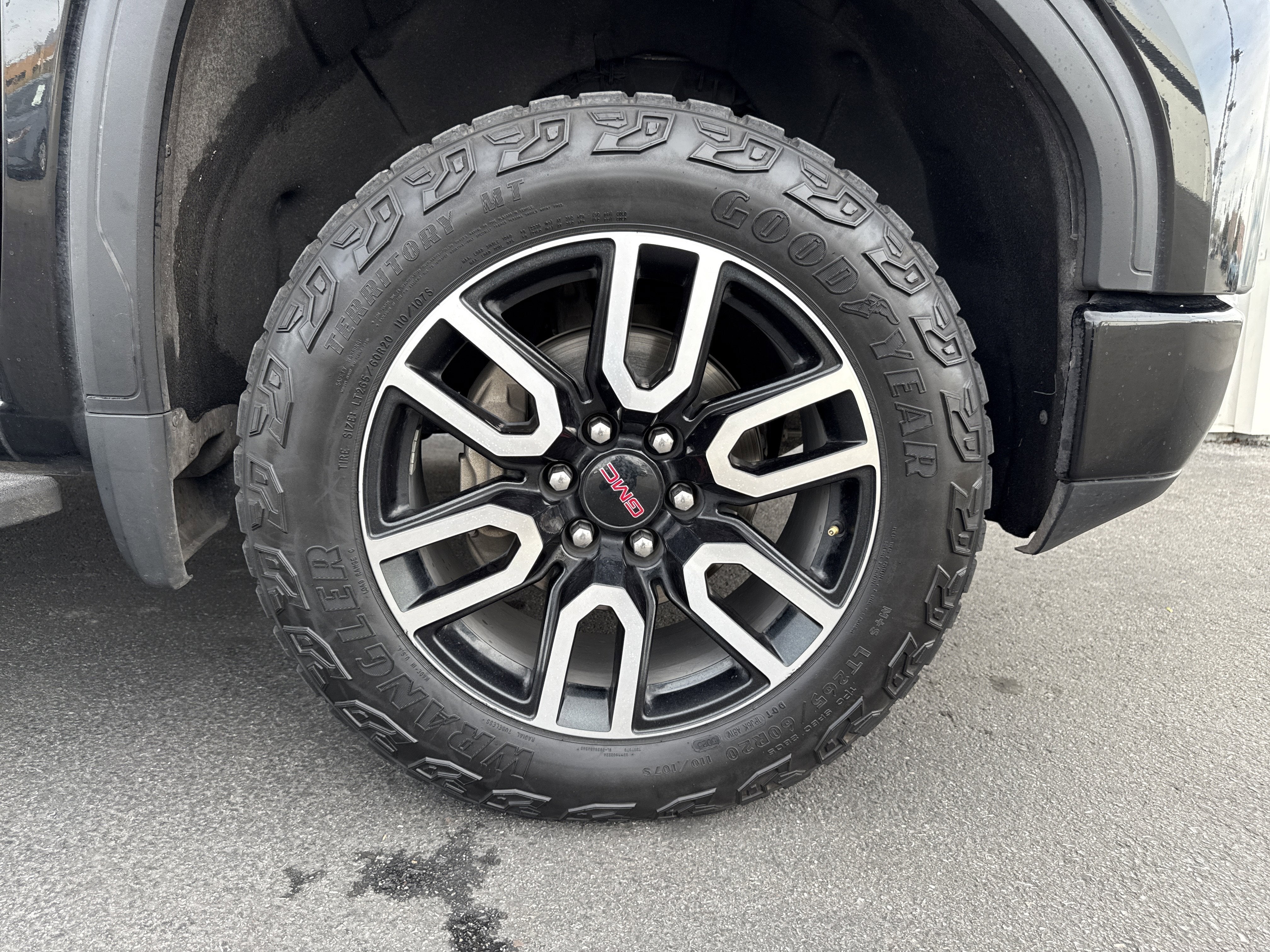 2022 GMC Sierra 1500 Limited AT4