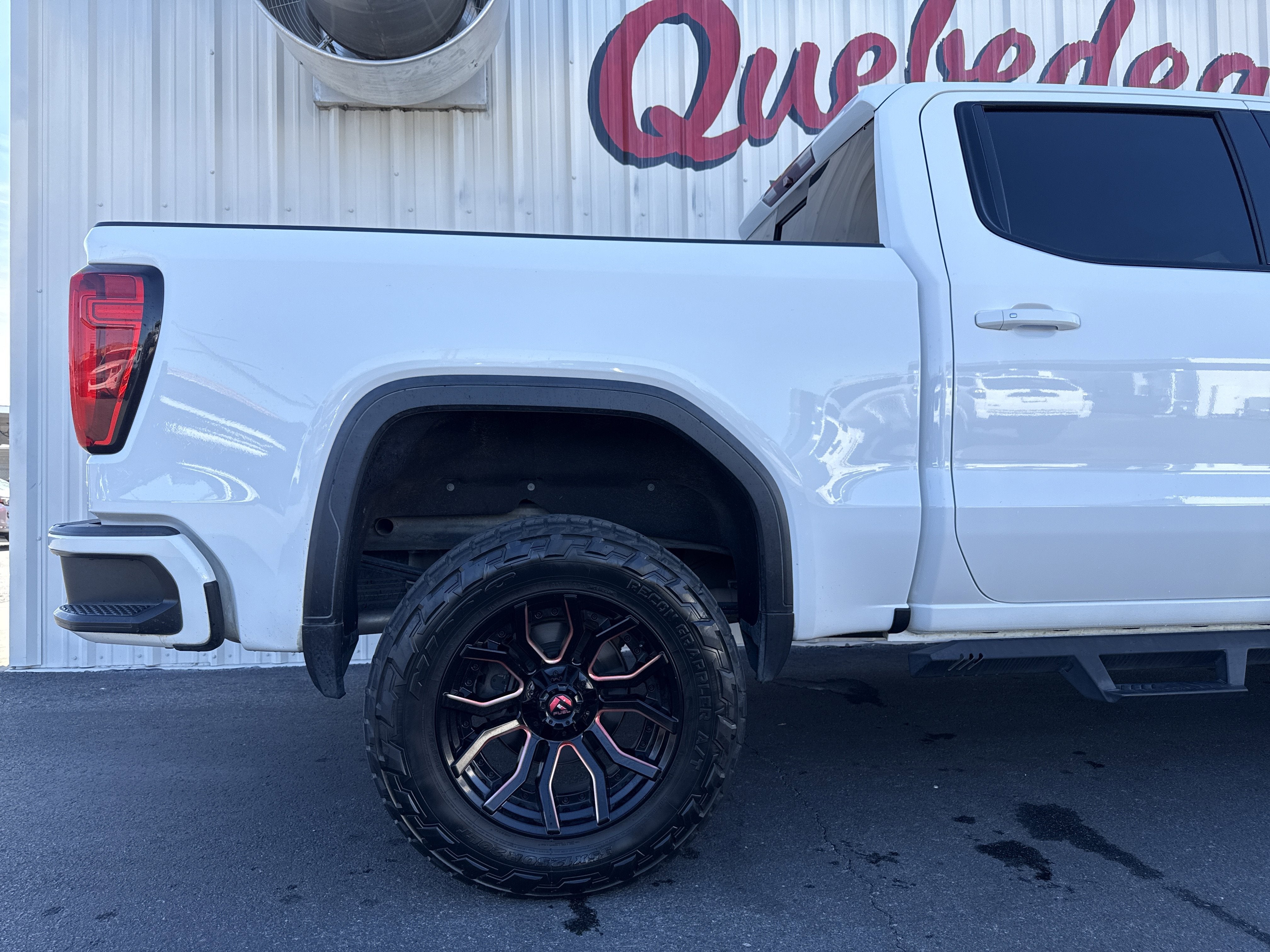 2019 GMC Sierra 1500 AT4