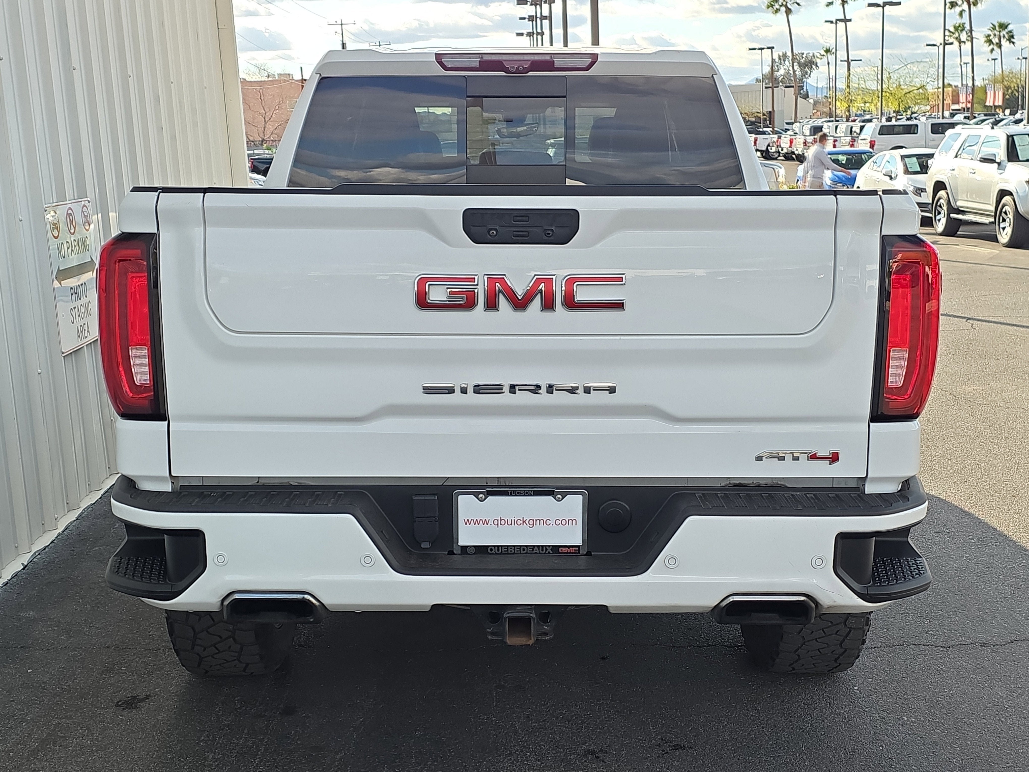 2021 GMC Sierra 1500 AT4