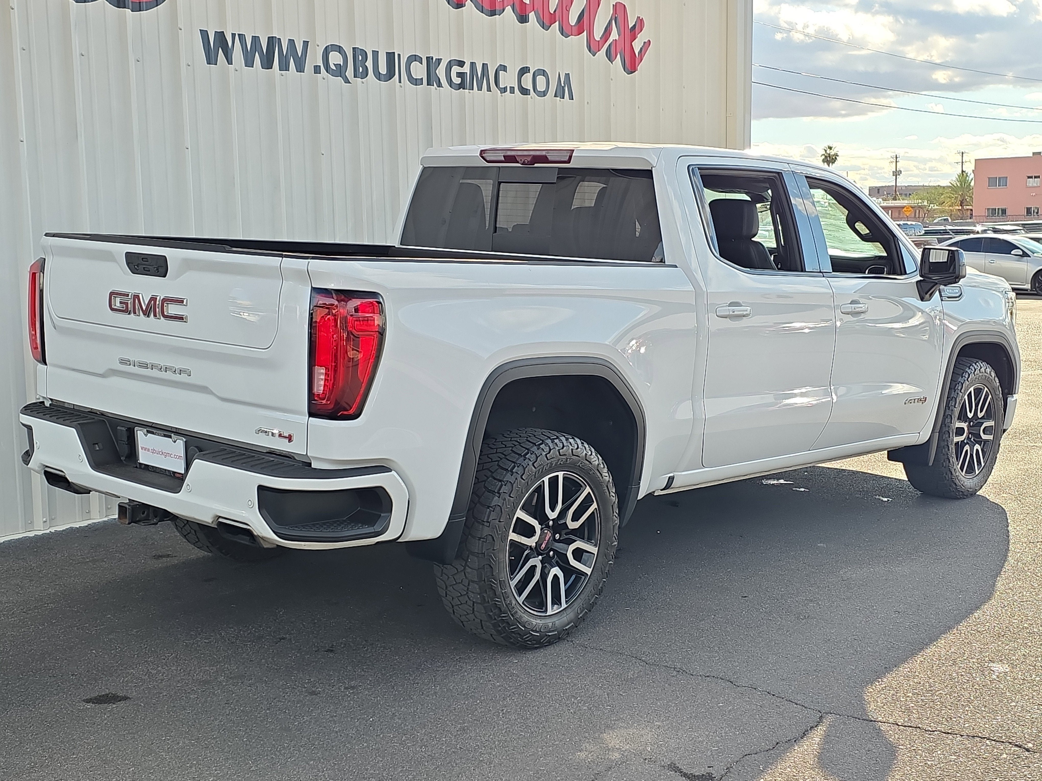 2021 GMC Sierra 1500 AT4