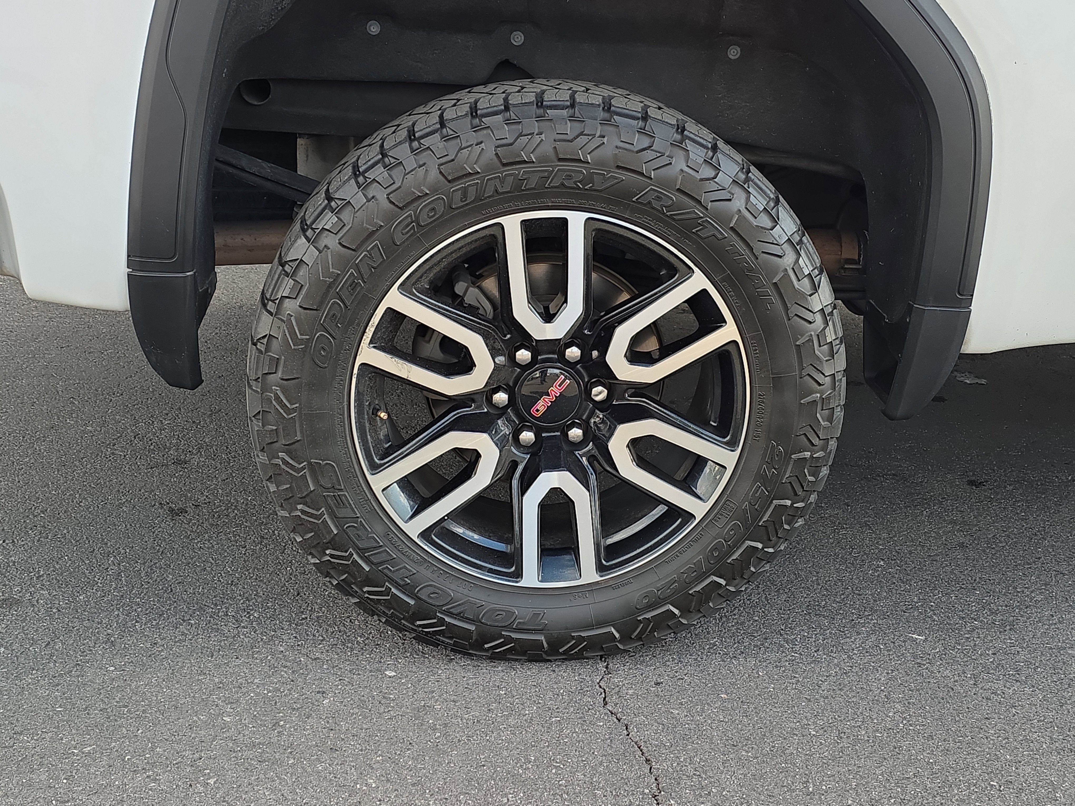 2021 GMC Sierra 1500 AT4