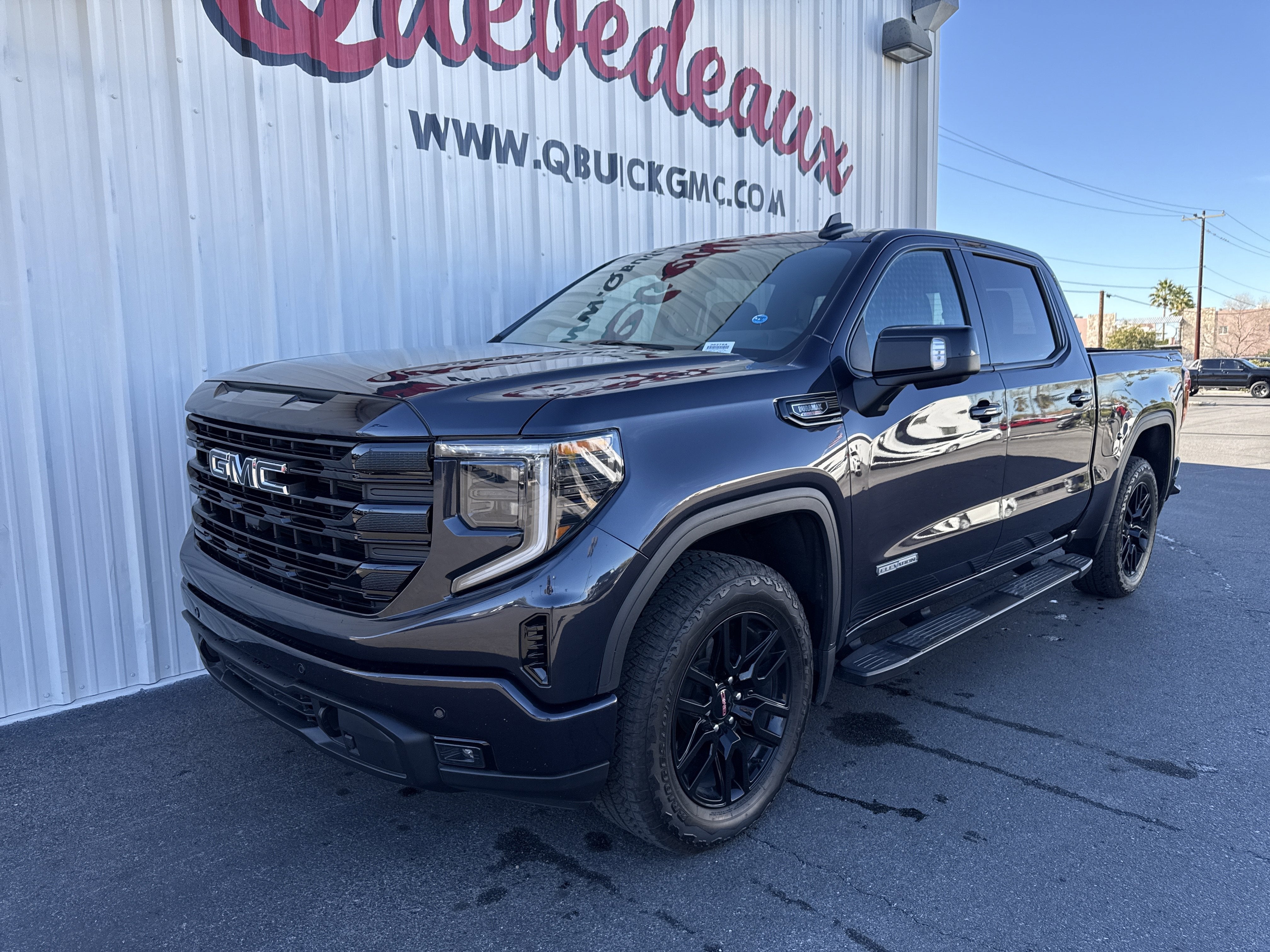 2025 GMC Sierra 1500 Elevation