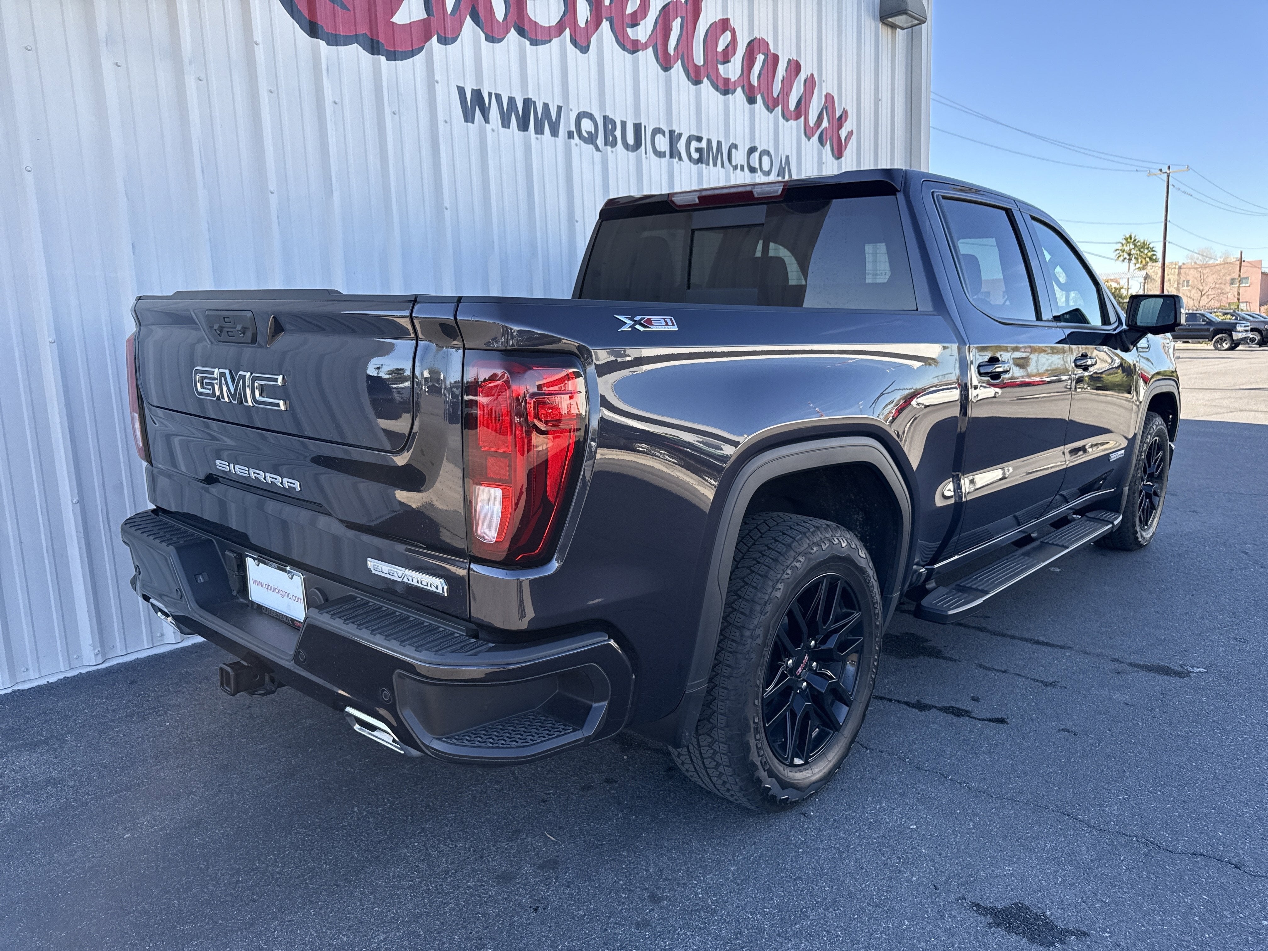 2025 GMC Sierra 1500 Elevation