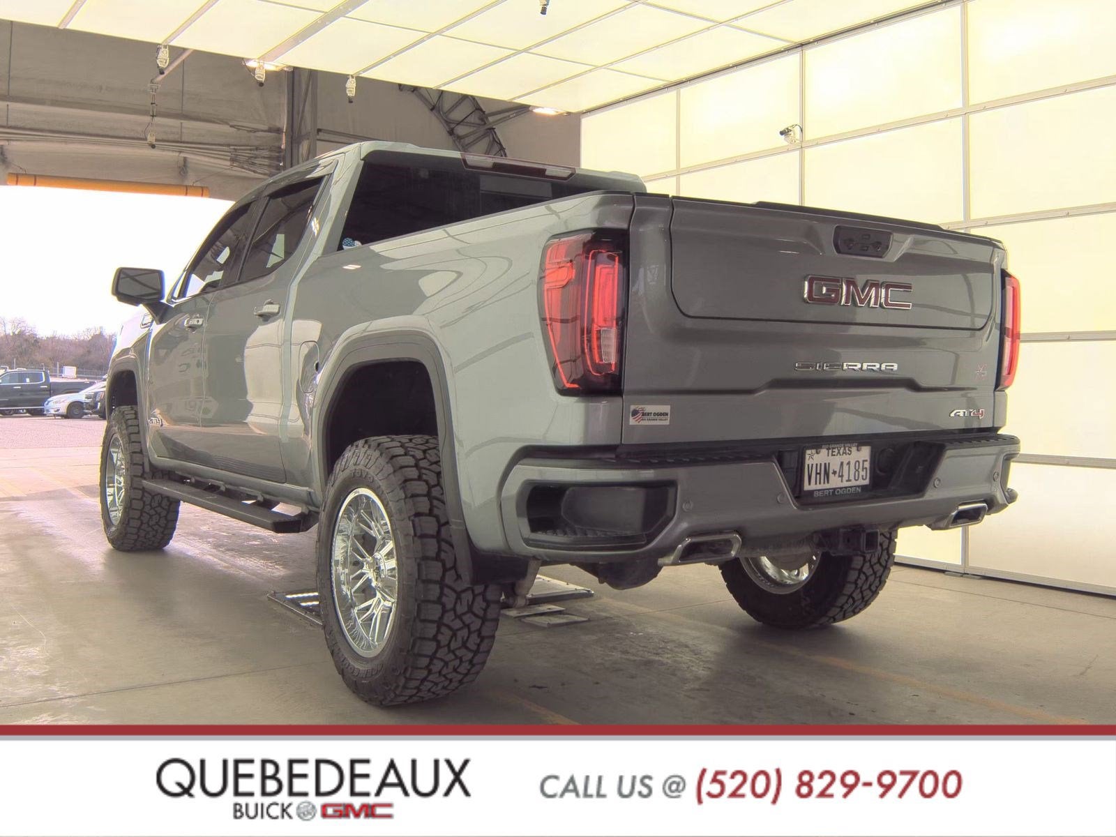 2024 GMC Sierra 1500 AT4