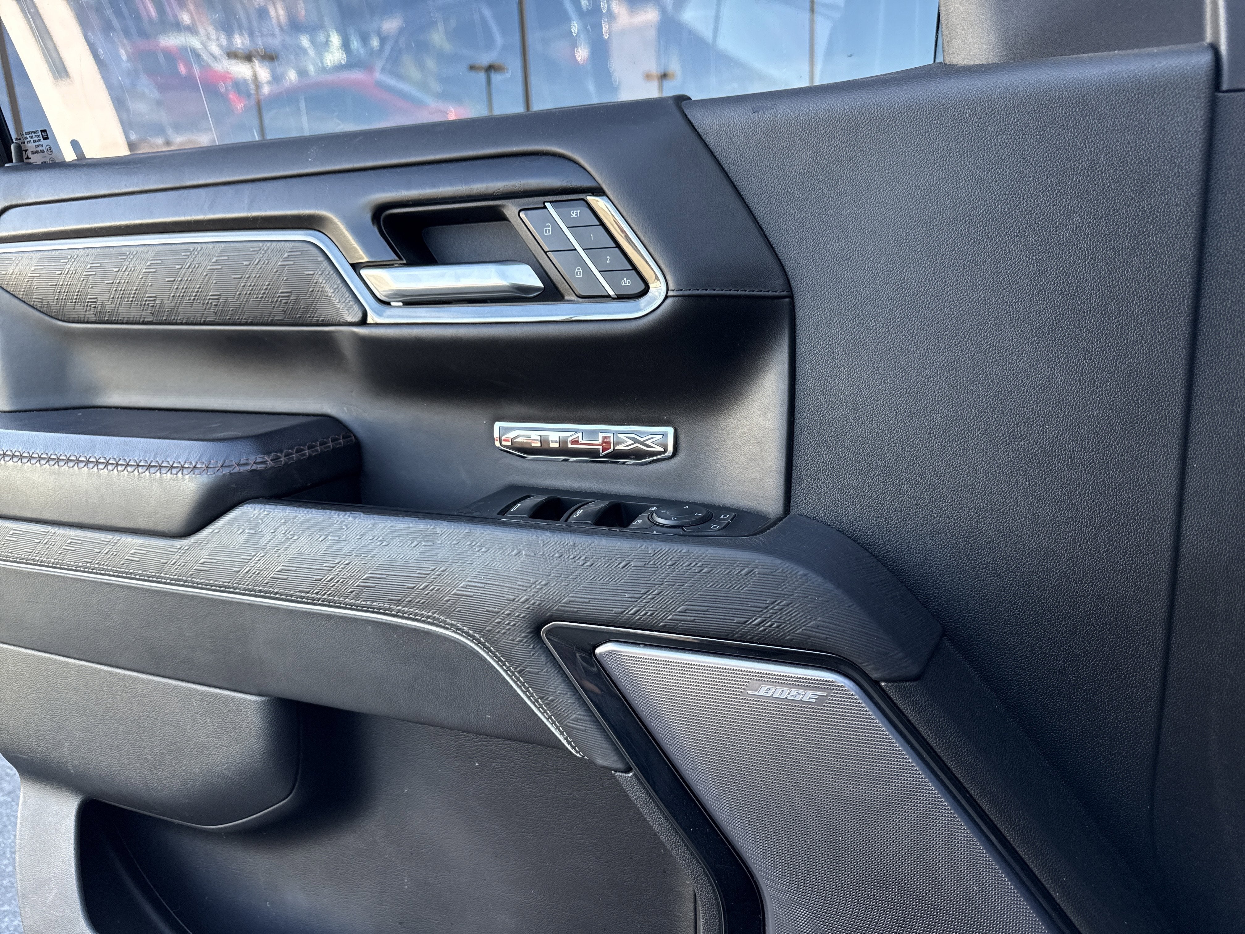 2024 GMC Sierra 1500 AT4X