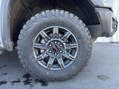 2024 GMC Sierra 1500 AT4X