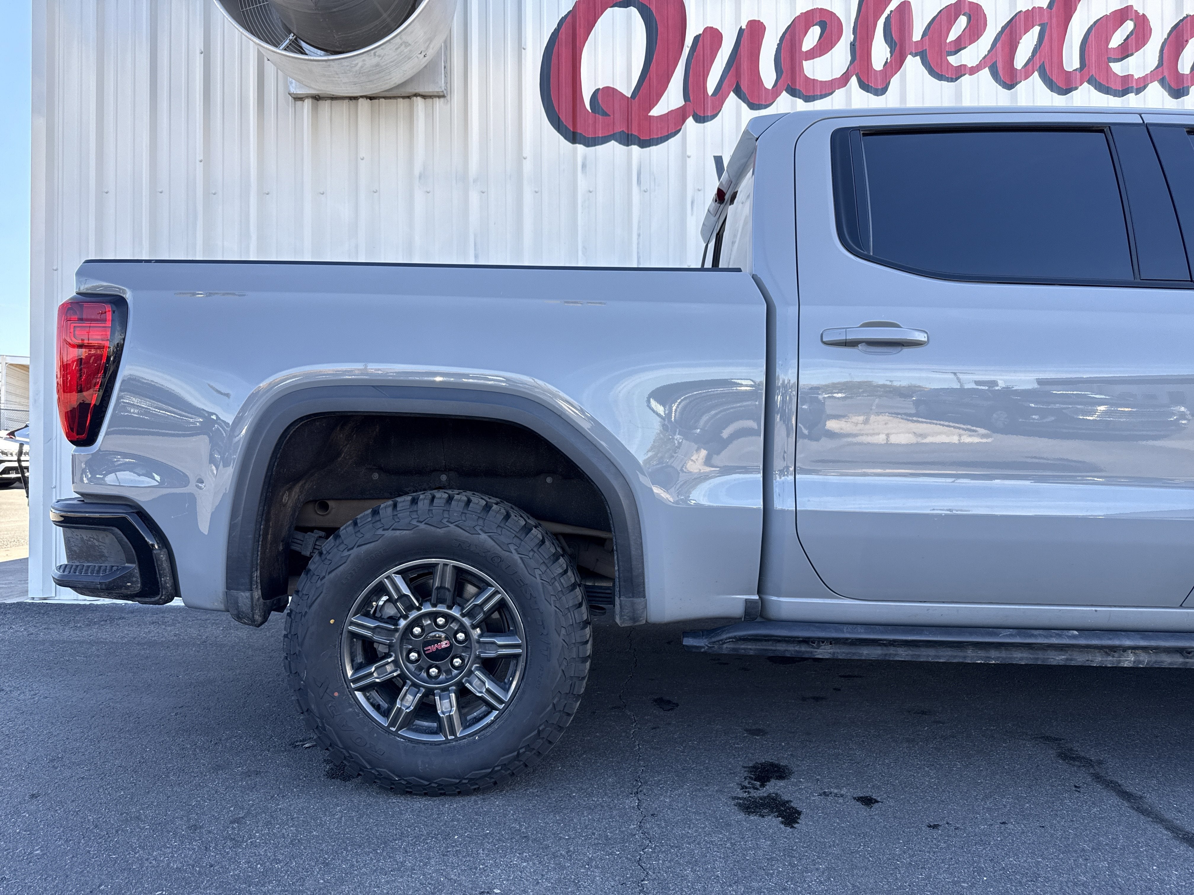 2024 GMC Sierra 1500 AT4X